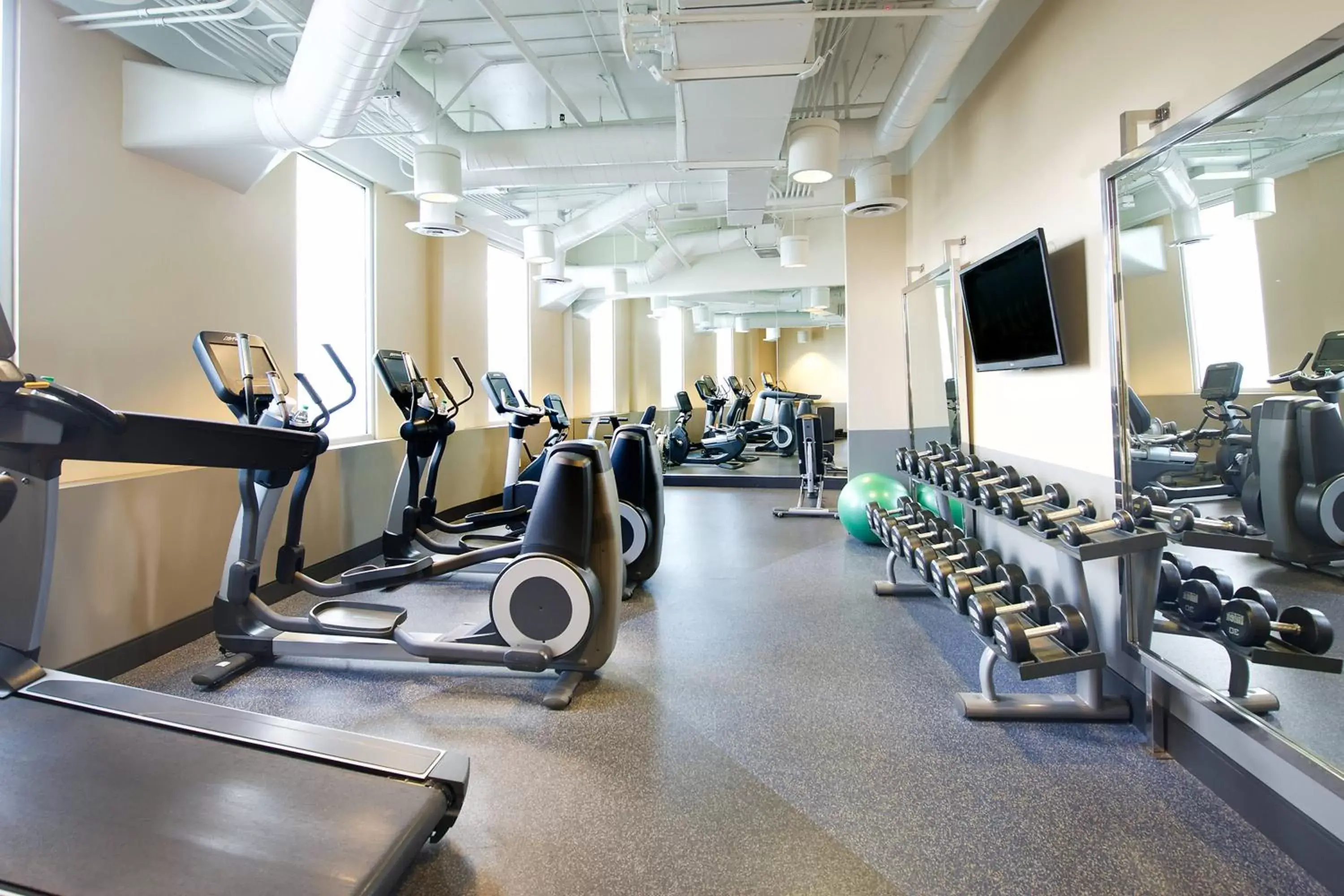 Fitness centre/facilities, Fitness Center/Facilities in Four Points by Sheraton San Diego Downtown Little Italy