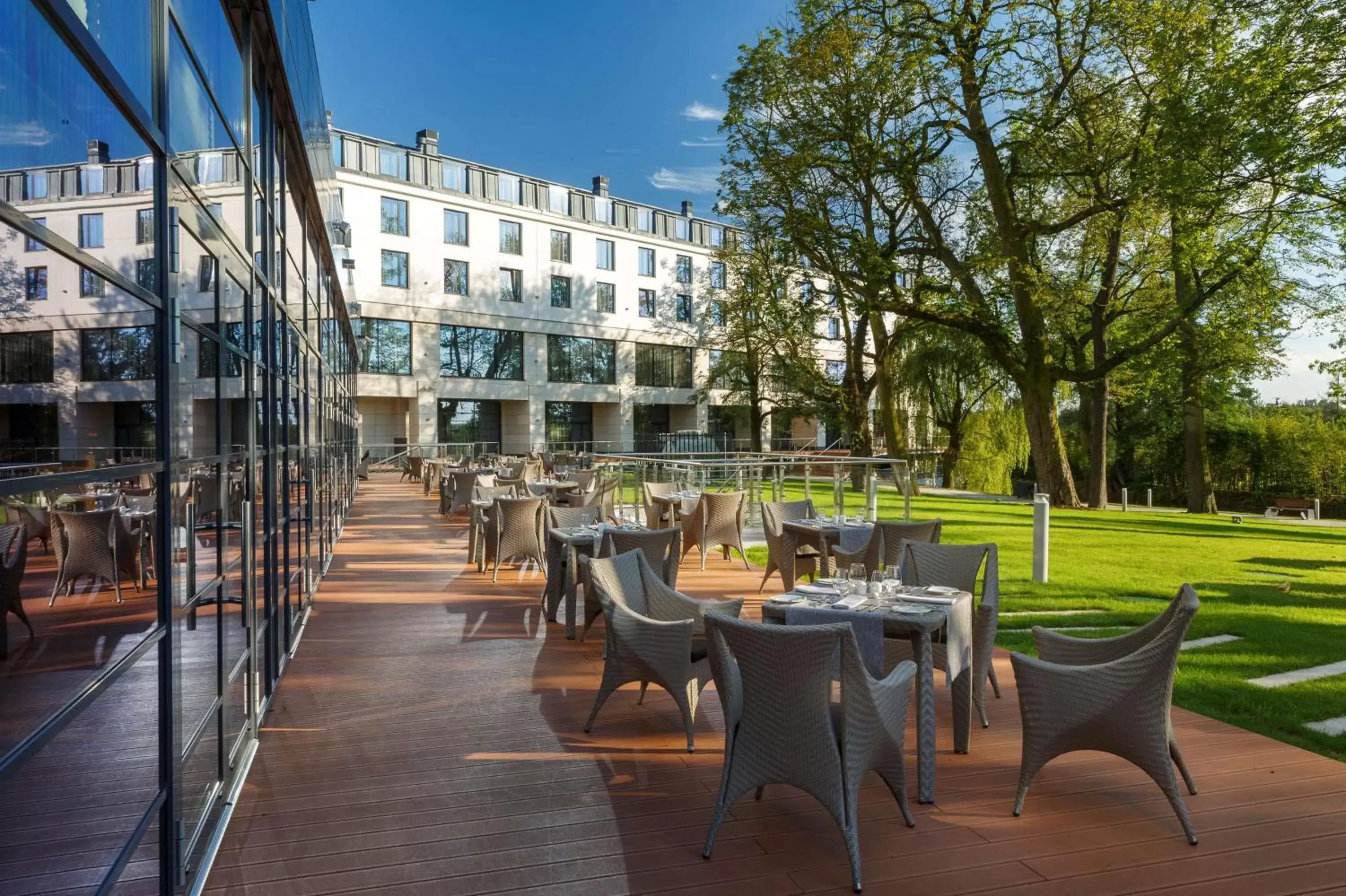 Restaurant/places to eat in DoubleTree by Hilton Hotel & Conference Centre Warsaw