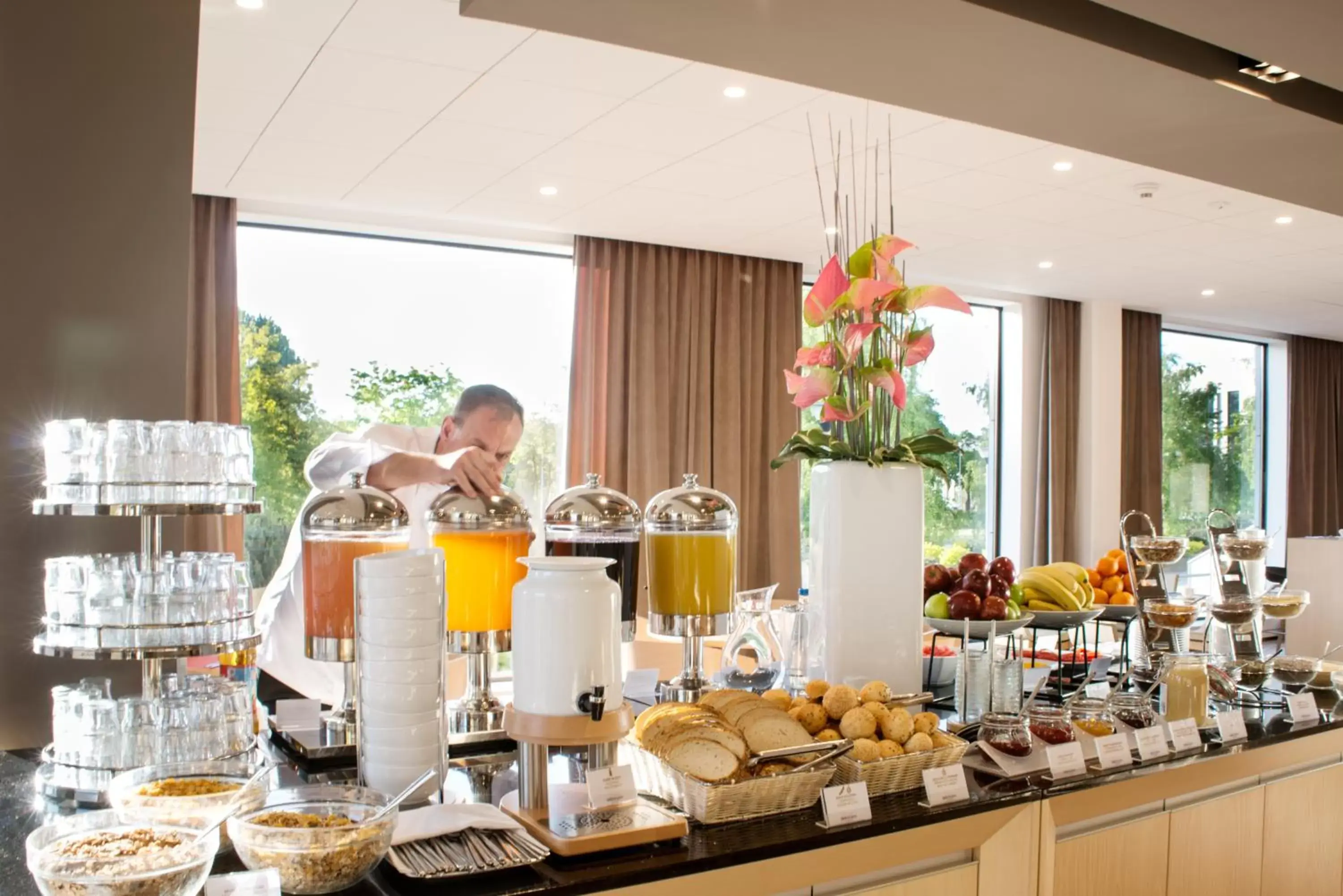 Buffet breakfast in Mercure Gdynia Centrum