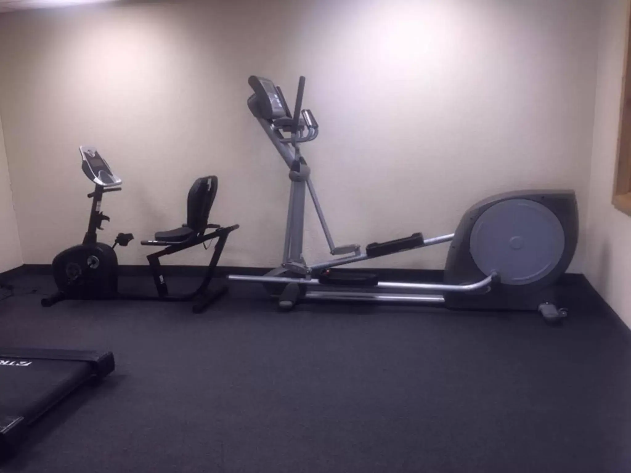 People, Fitness Center/Facilities in Microtel Inn & Suites Quincy by Wyndham