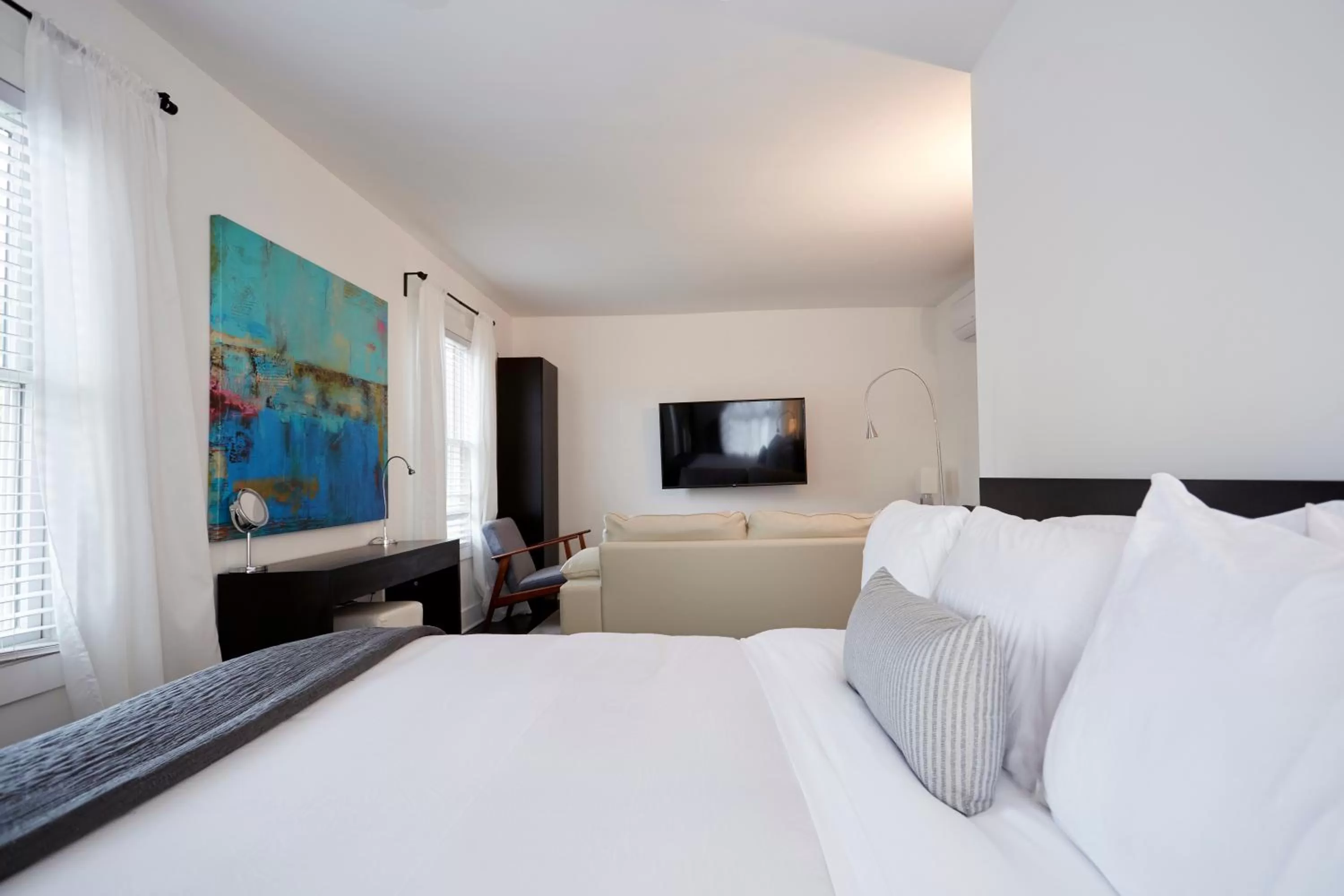 Bed in Station Inn Pawling