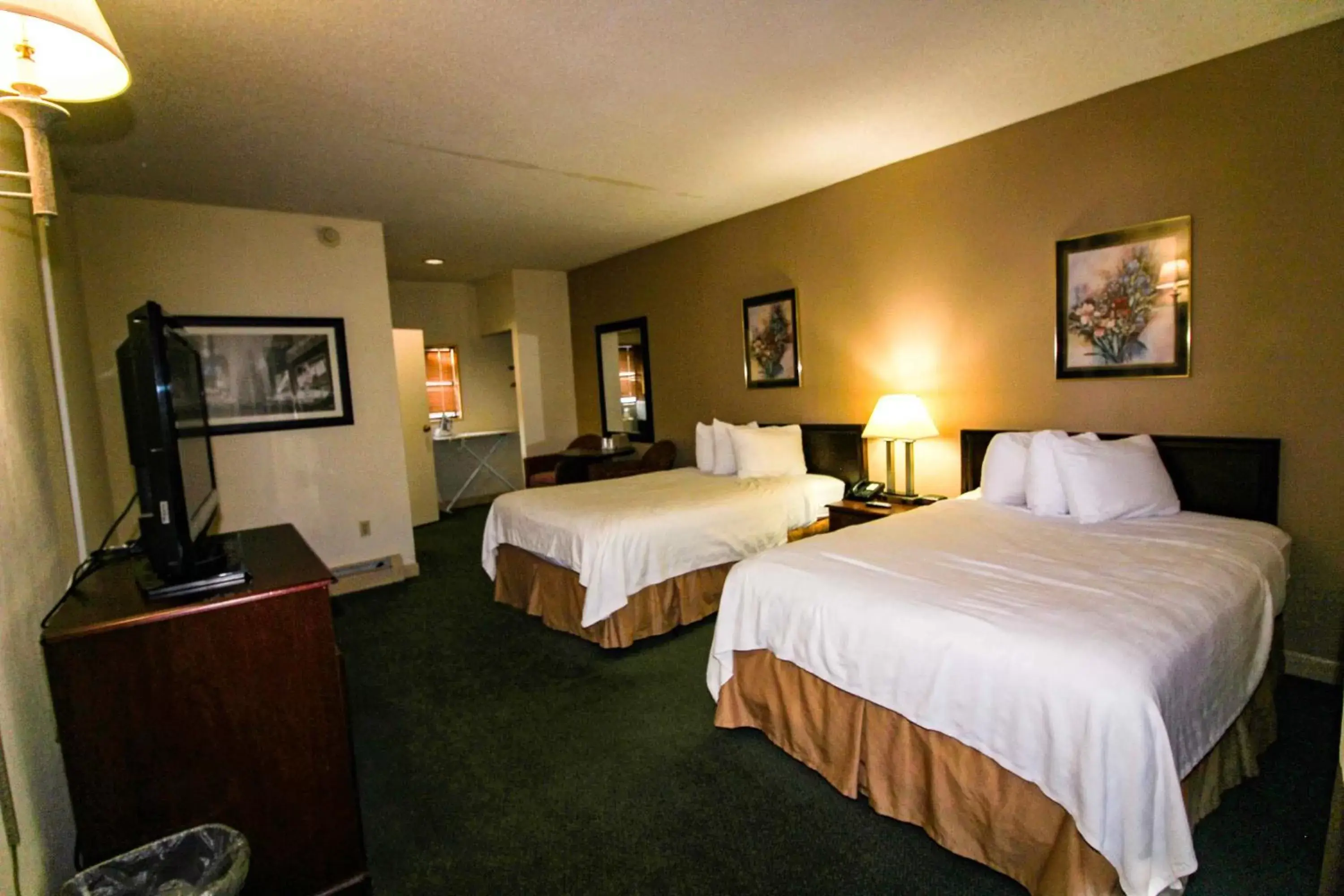 Night, Bed in FairBridge Inn and Suites West Point