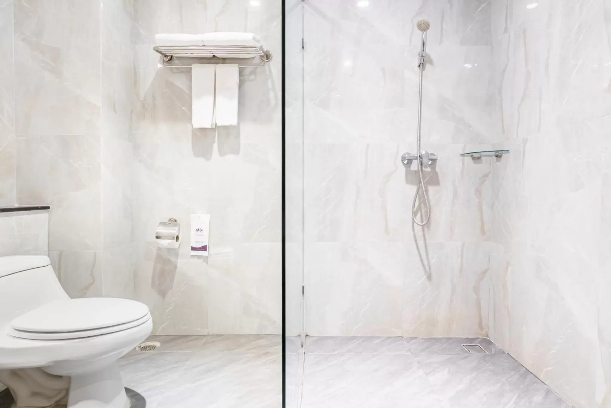 Bathroom in Mike Garden Resort - SHA EXTAR PLUS Bathroom in Mike Garden Resort - SHA EXTAR PLUS