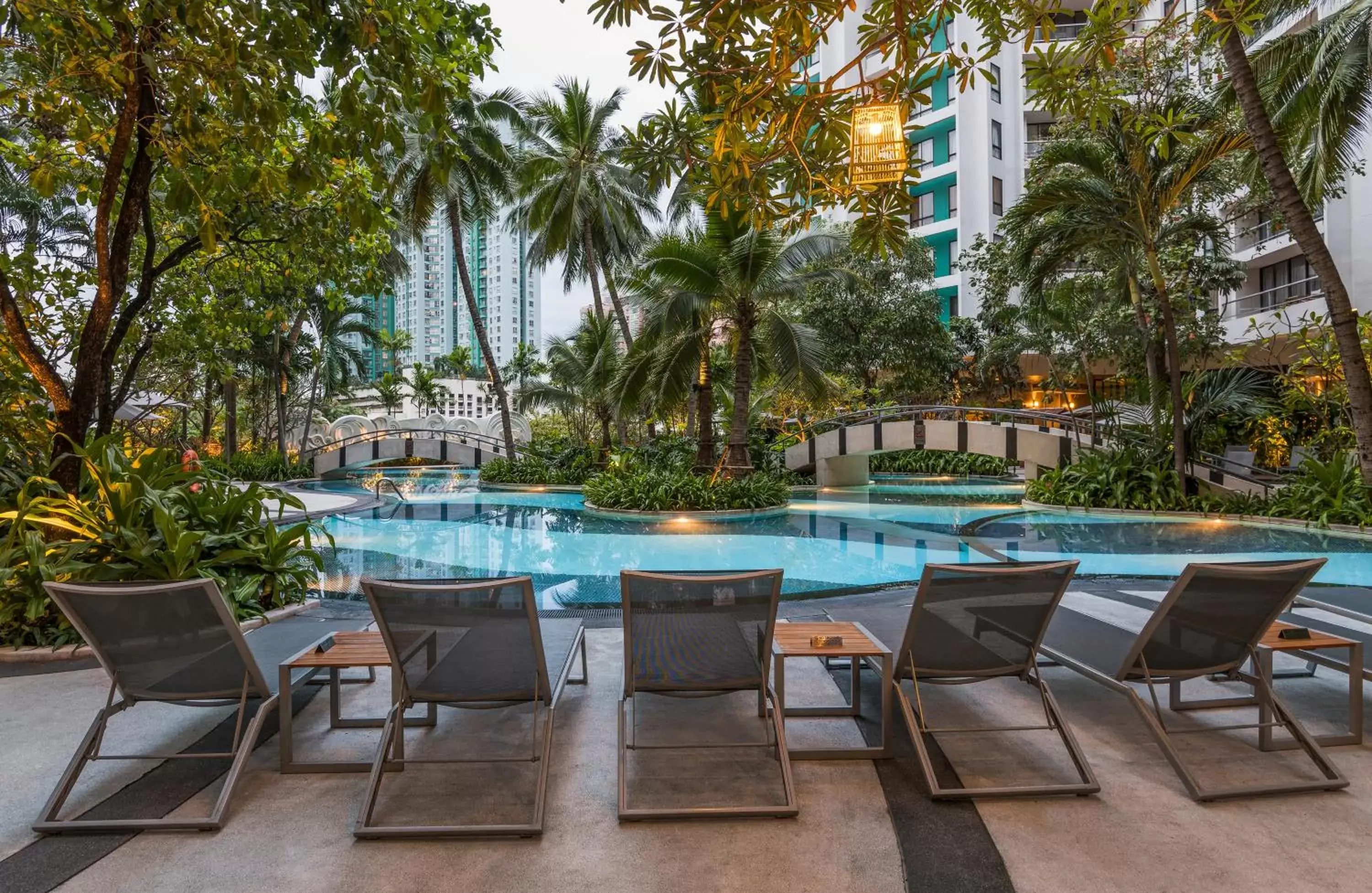 Balcony/Terrace, Swimming Pool in Chatrium Residence Sathon Bangkok