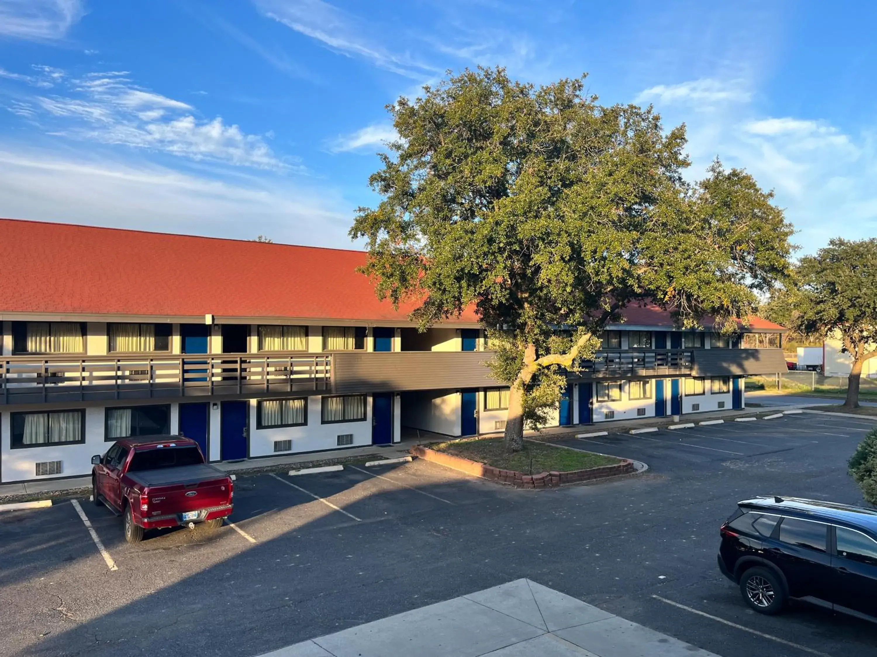 Property Building in Red Roof Inn Shreveport