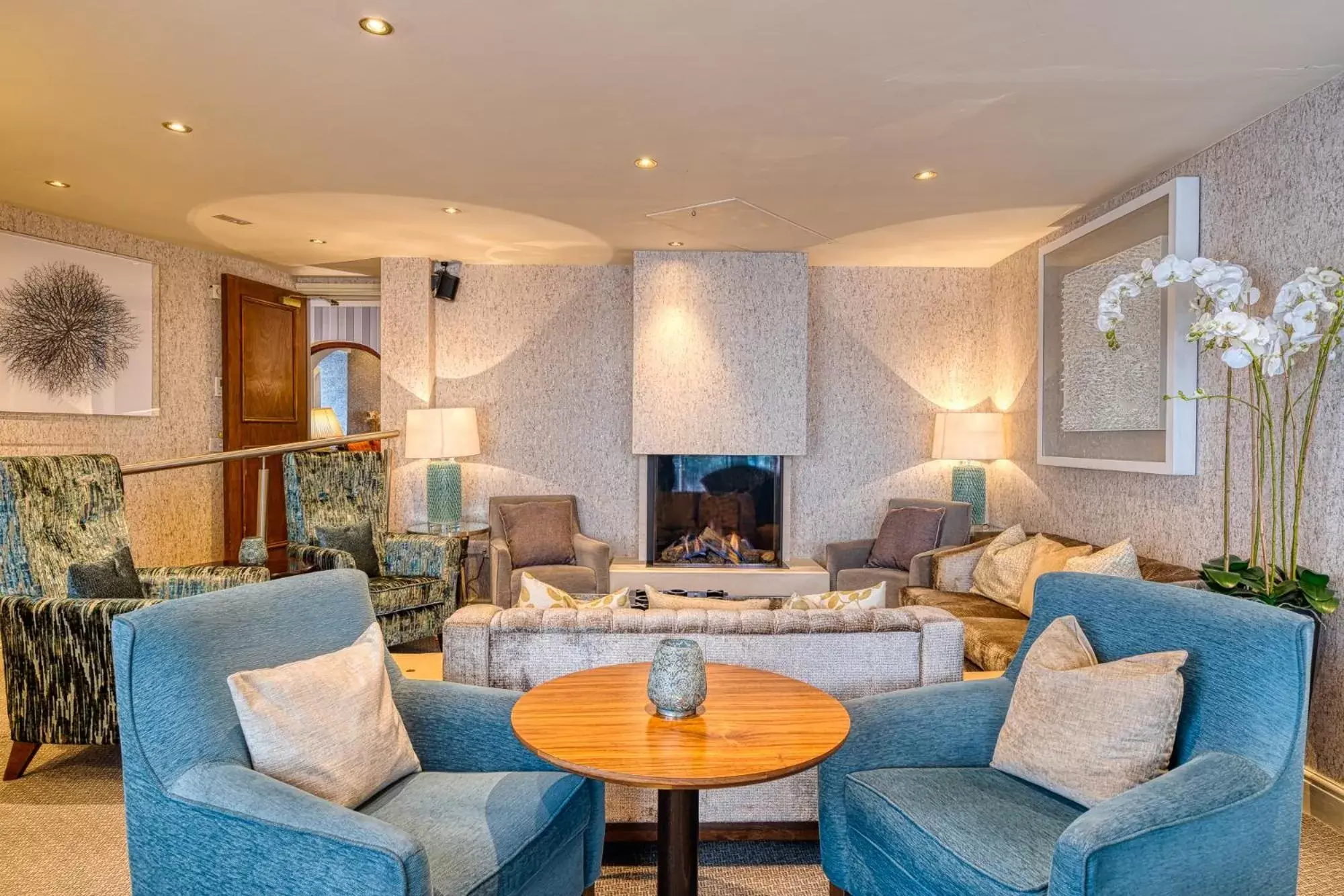 Living room, Seating Area in Ambleside Salutation Hotel & Spa, World Hotel Distinctive