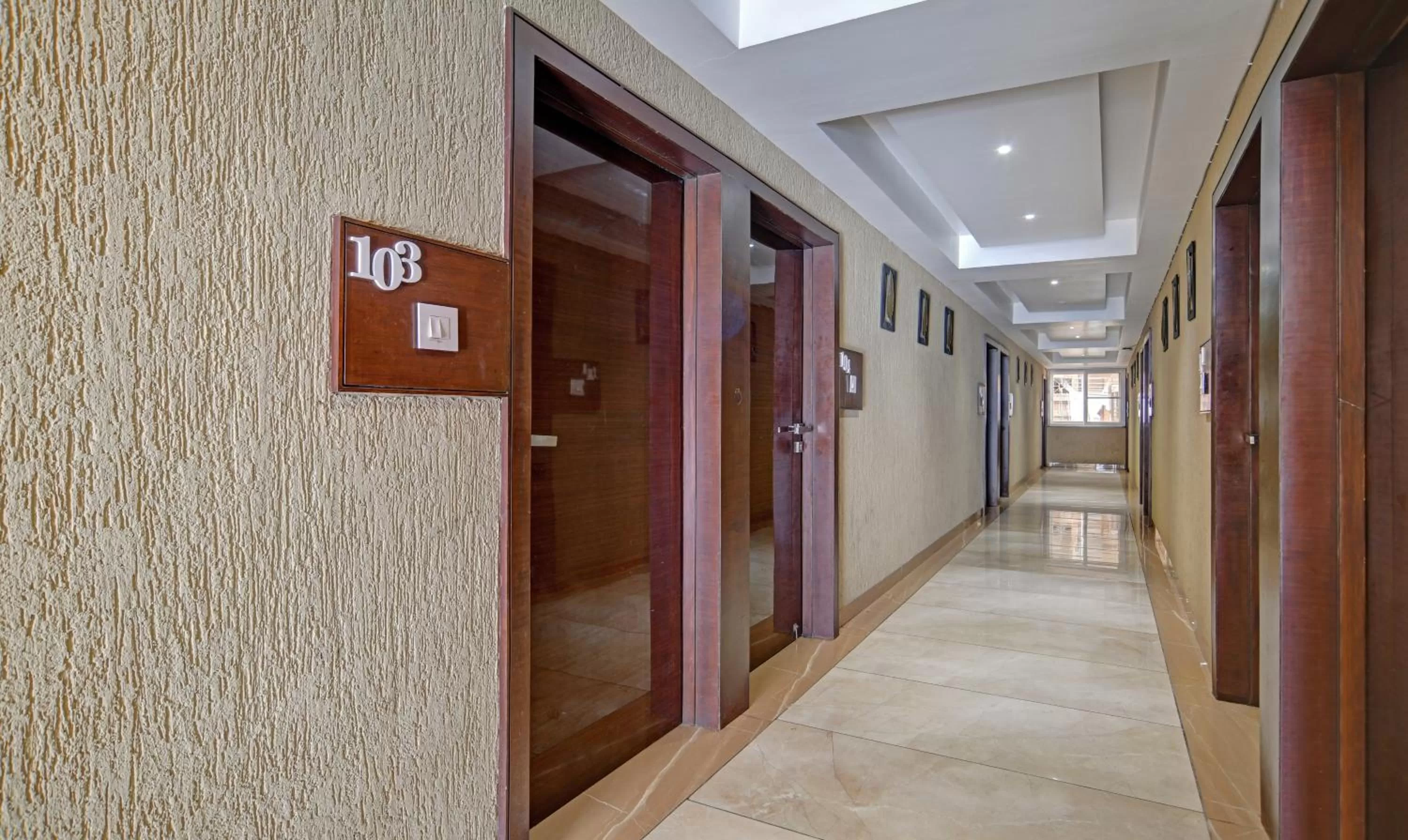 Treebo Trend Johri Regency Malviya Nagar