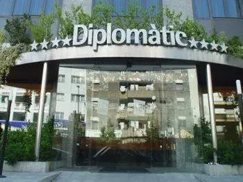 Facade/entrance in Zenit Diplomatic