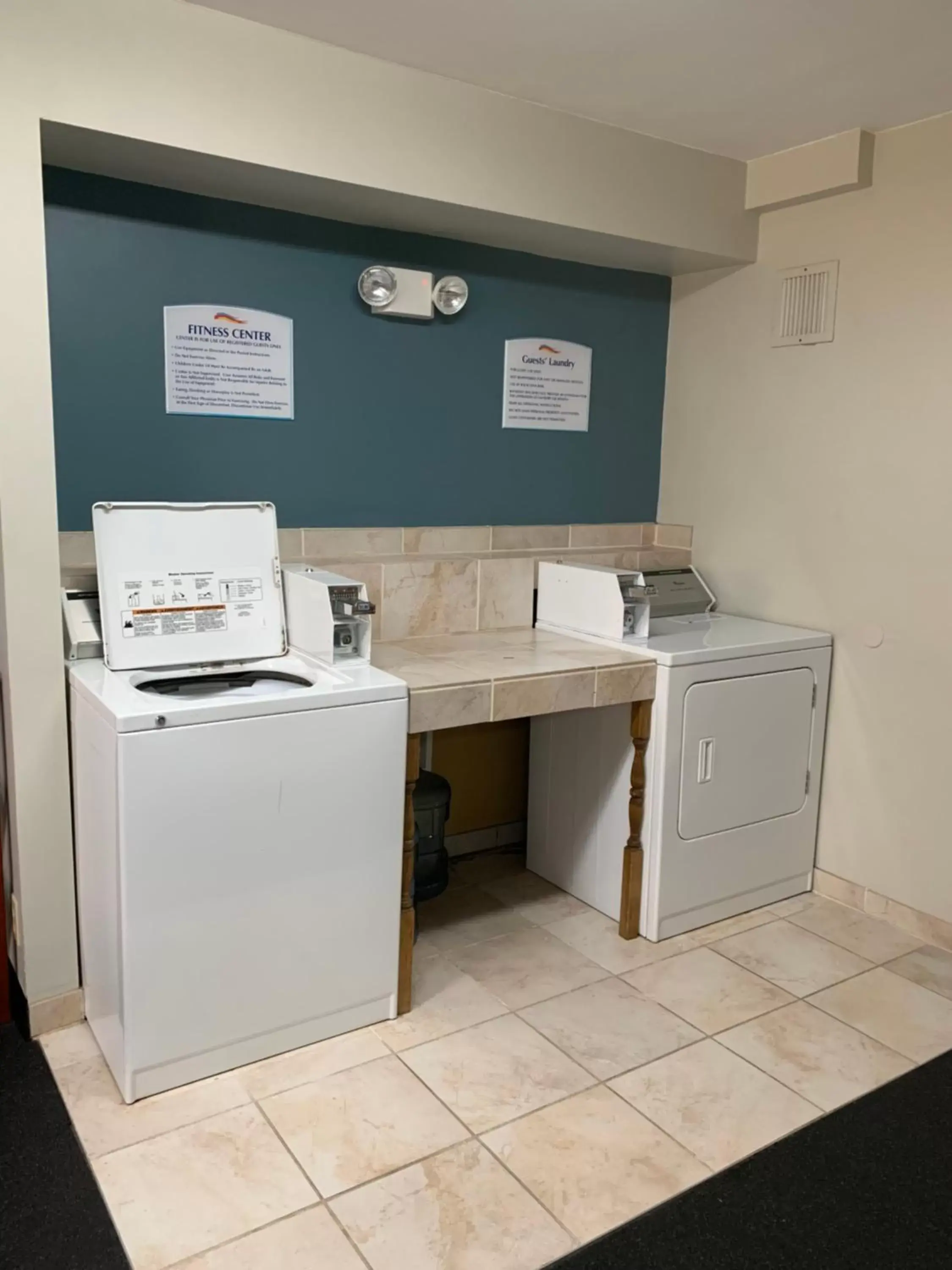 laundry, Kitchen/Kitchenette in Baymont by Wyndham Jefferson City