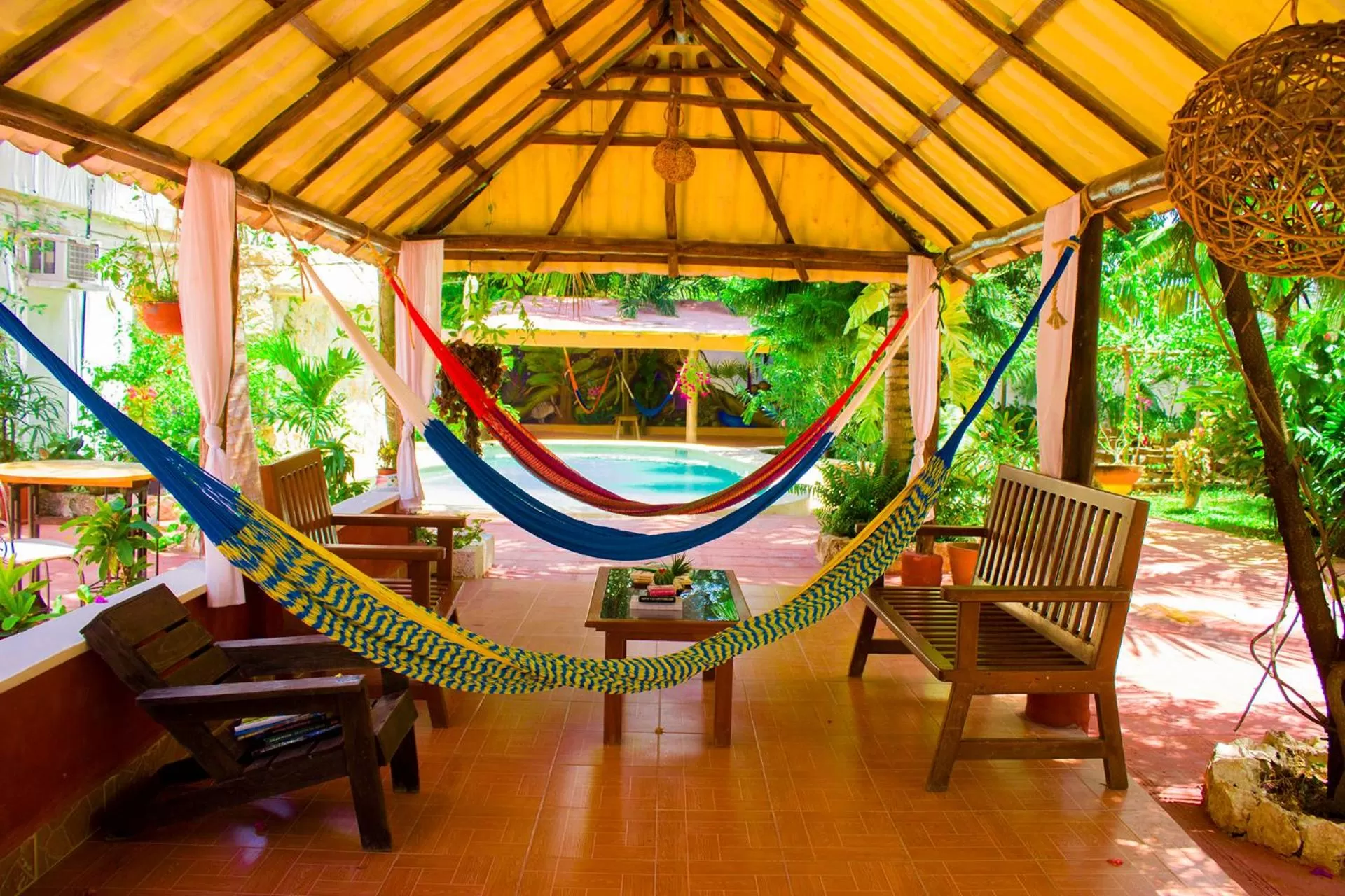 Patio in Casa De Los Pájaros - B&B