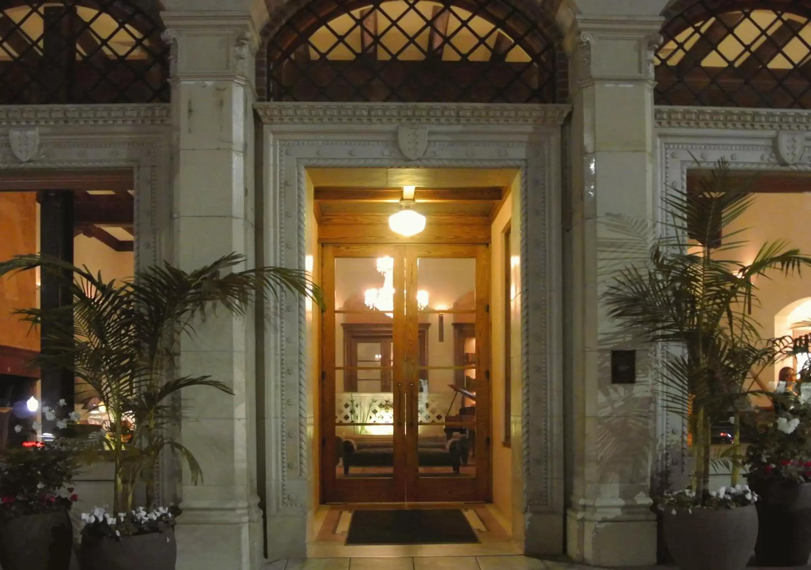 Facade/entrance in Hotel Normandie - Los Angeles