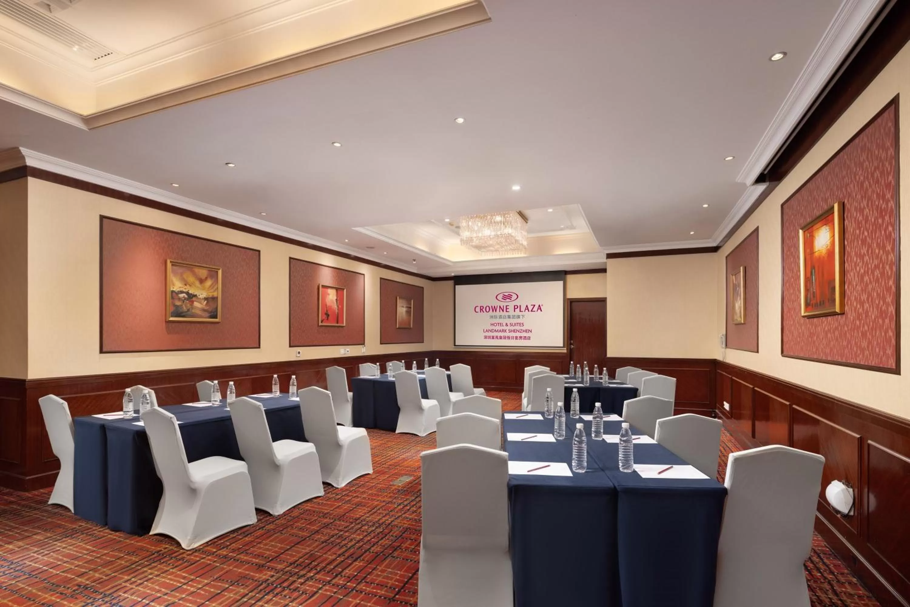 Meeting/conference room in Crowne Plaza Hotel & Suites Landmark Shenzhen, an IHG Hotel - Nearby Luohu Border, Indoor heated swimming pool, Receive RMB100 SPA coupon upon check-in
