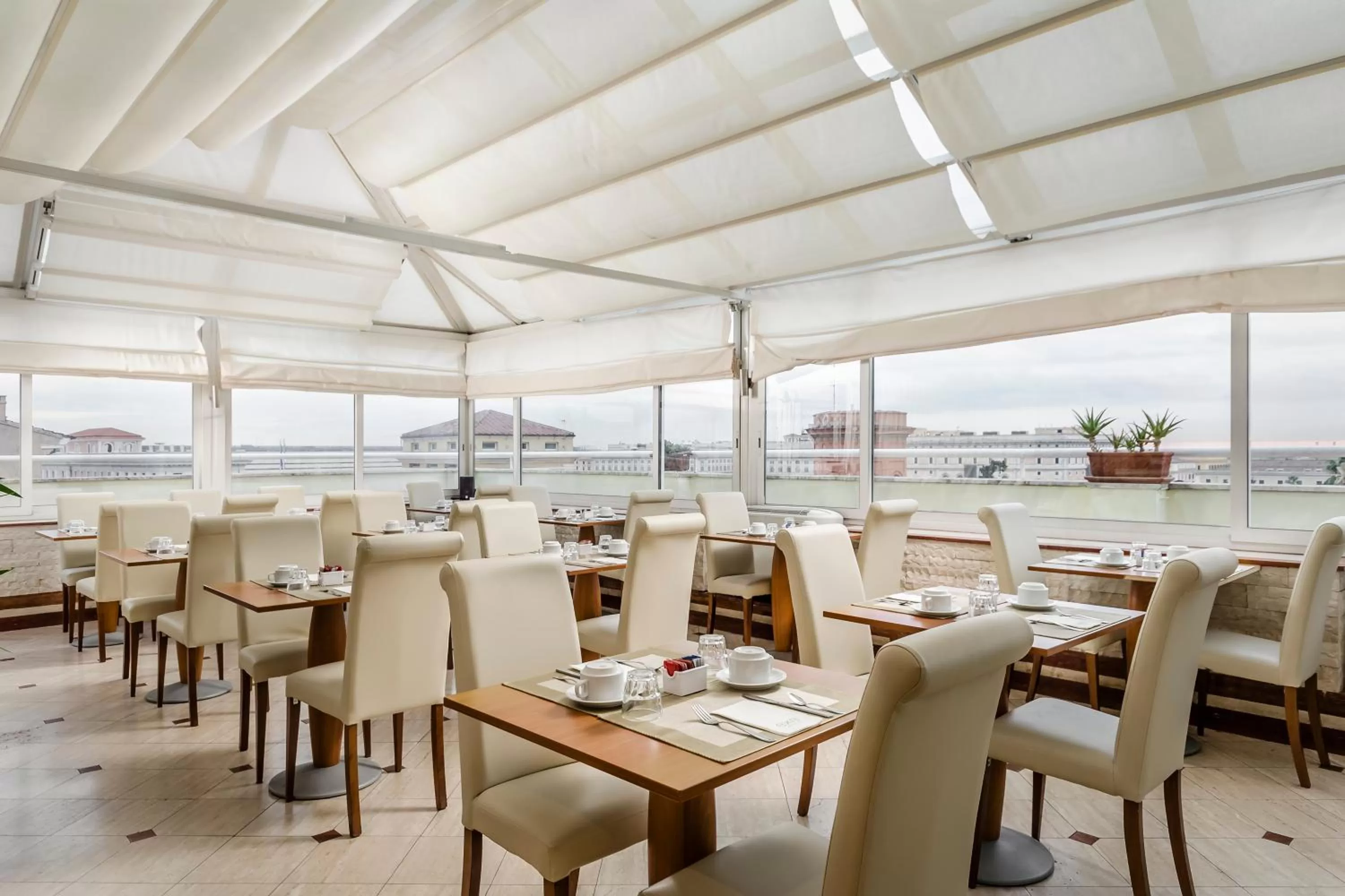 Lounge or bar in Exe Domus Aurea