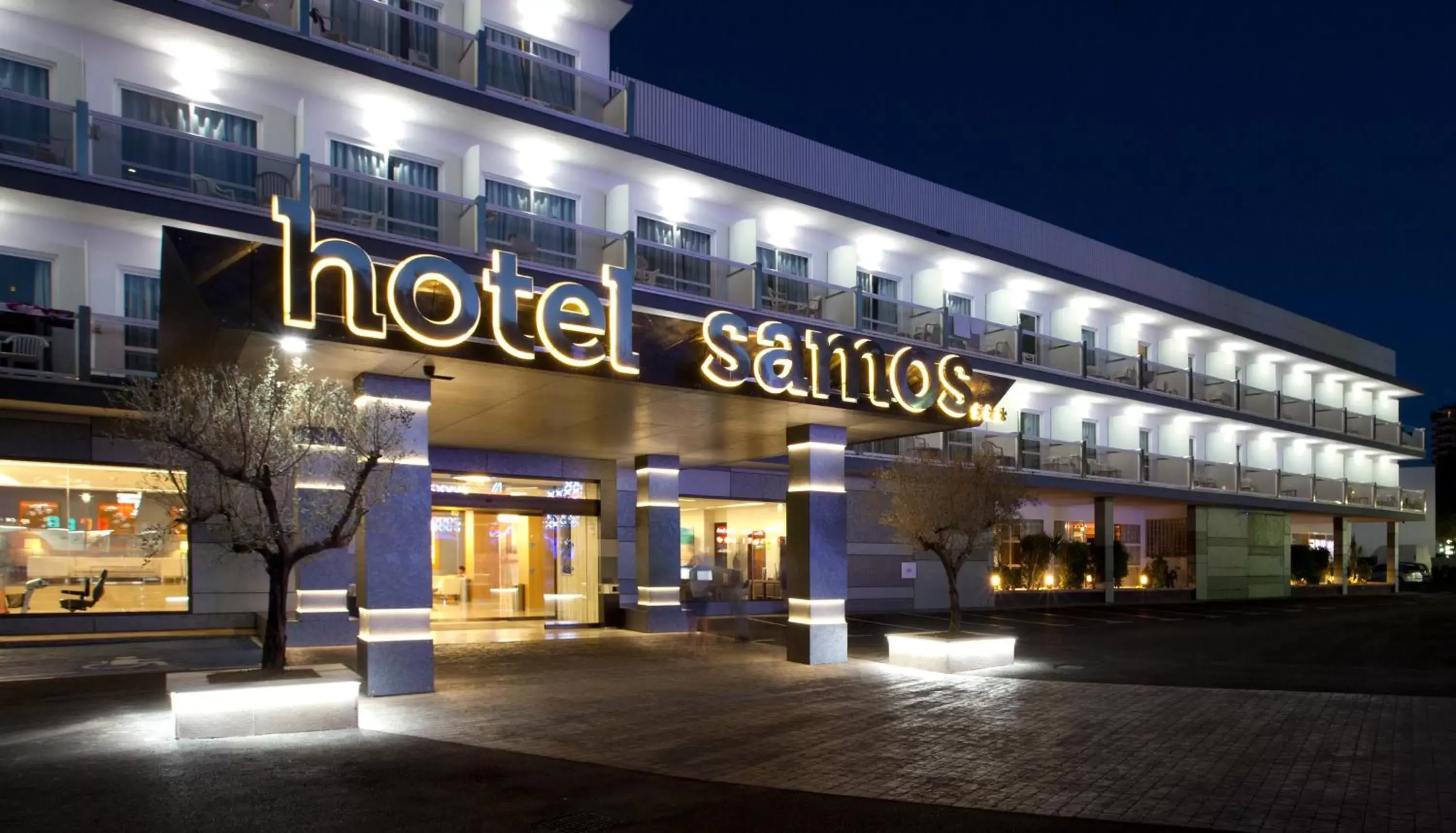 Facade/entrance, Property Building in Hotel Samos