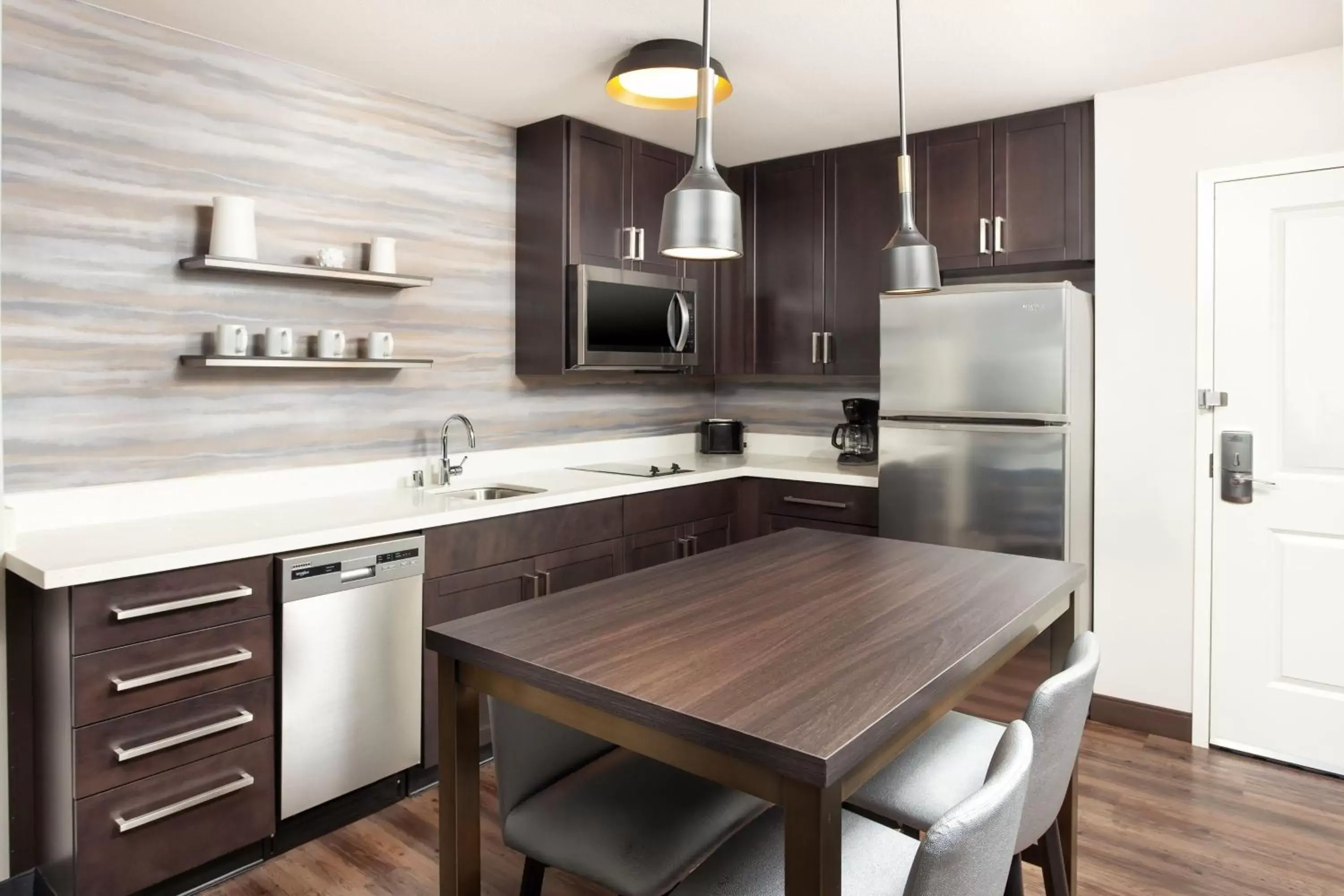 Kitchen or kitchenette, Kitchen/Kitchenette in Residence Inn Livermore