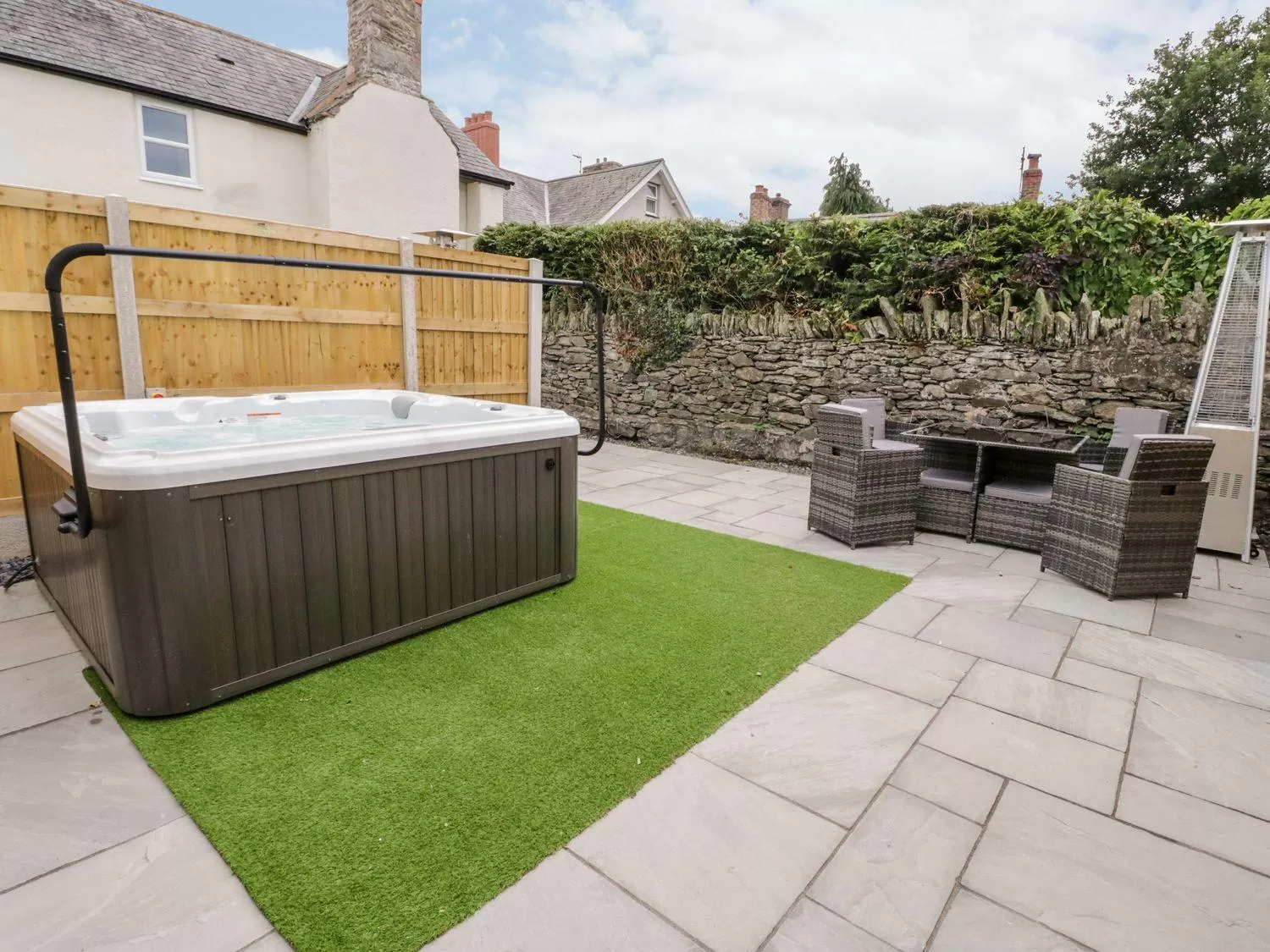 Garden in The Blue Lion