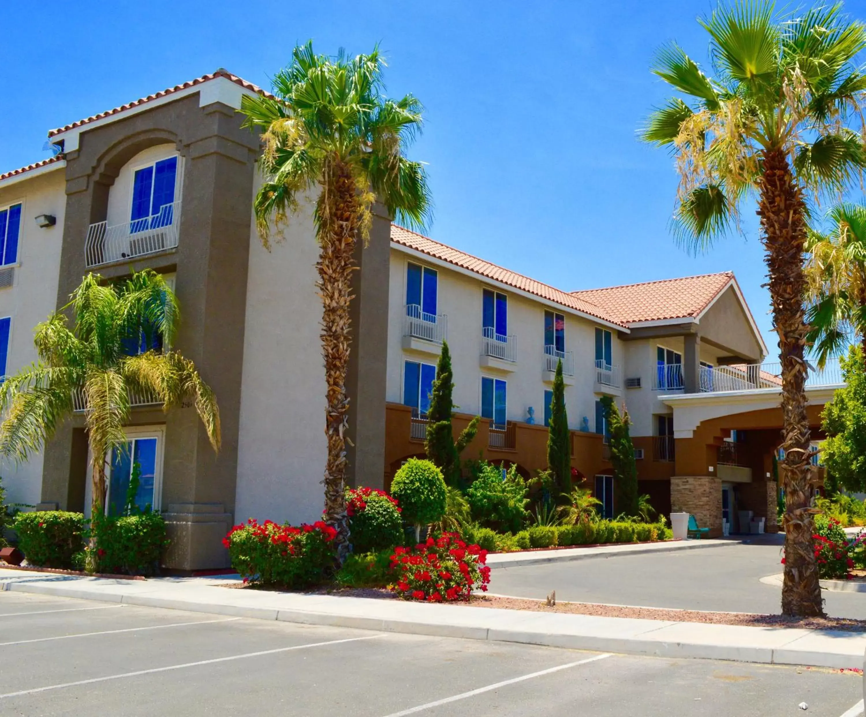 Property Building in Holiday Inn Express Calexico, an IHG Hotel