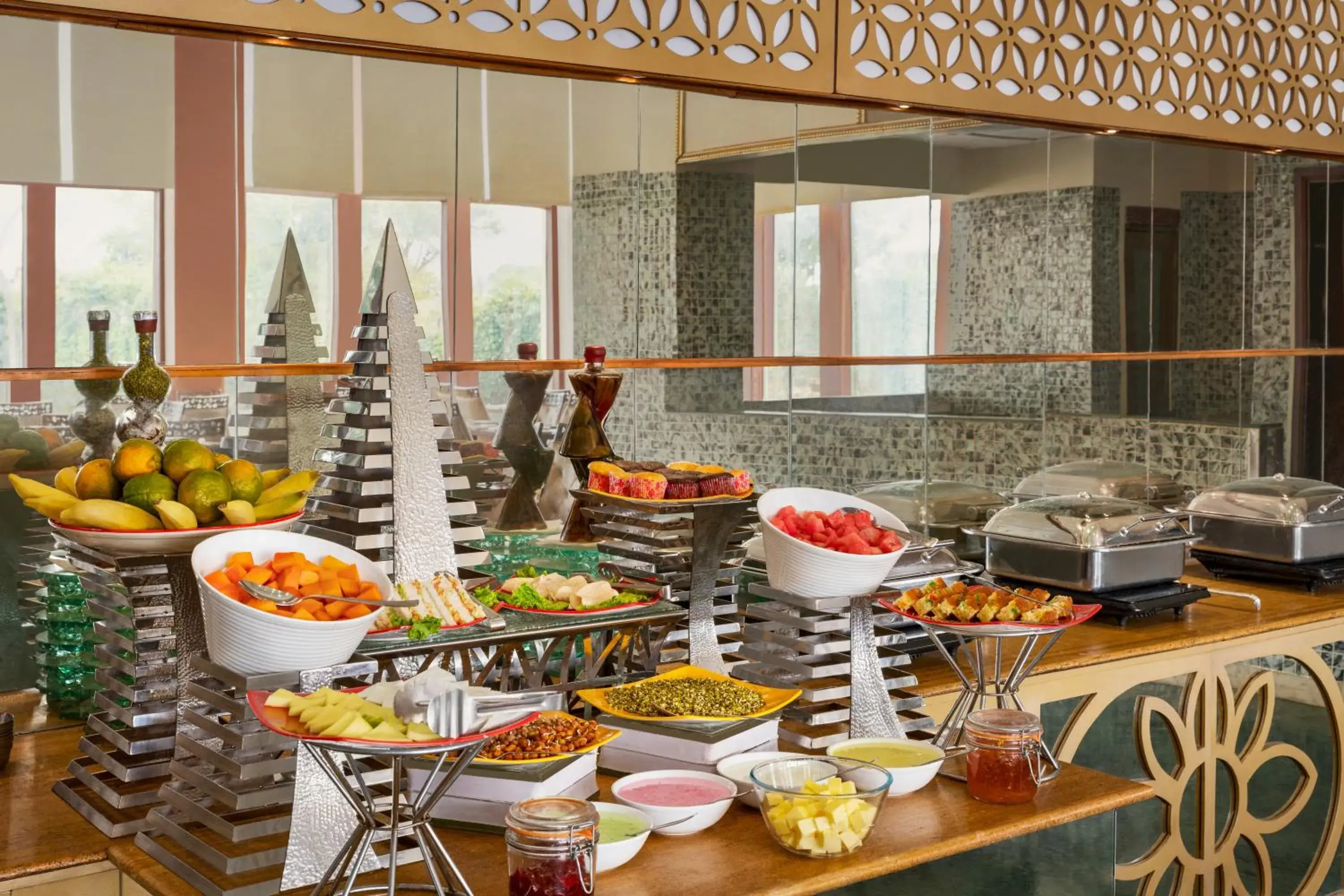 Restaurant/places to eat in Ramada by Wyndham Jaipur Jaisinghpura Restaurant/places to eat in Ramada by Wyndham Jaipur Jaisinghpura