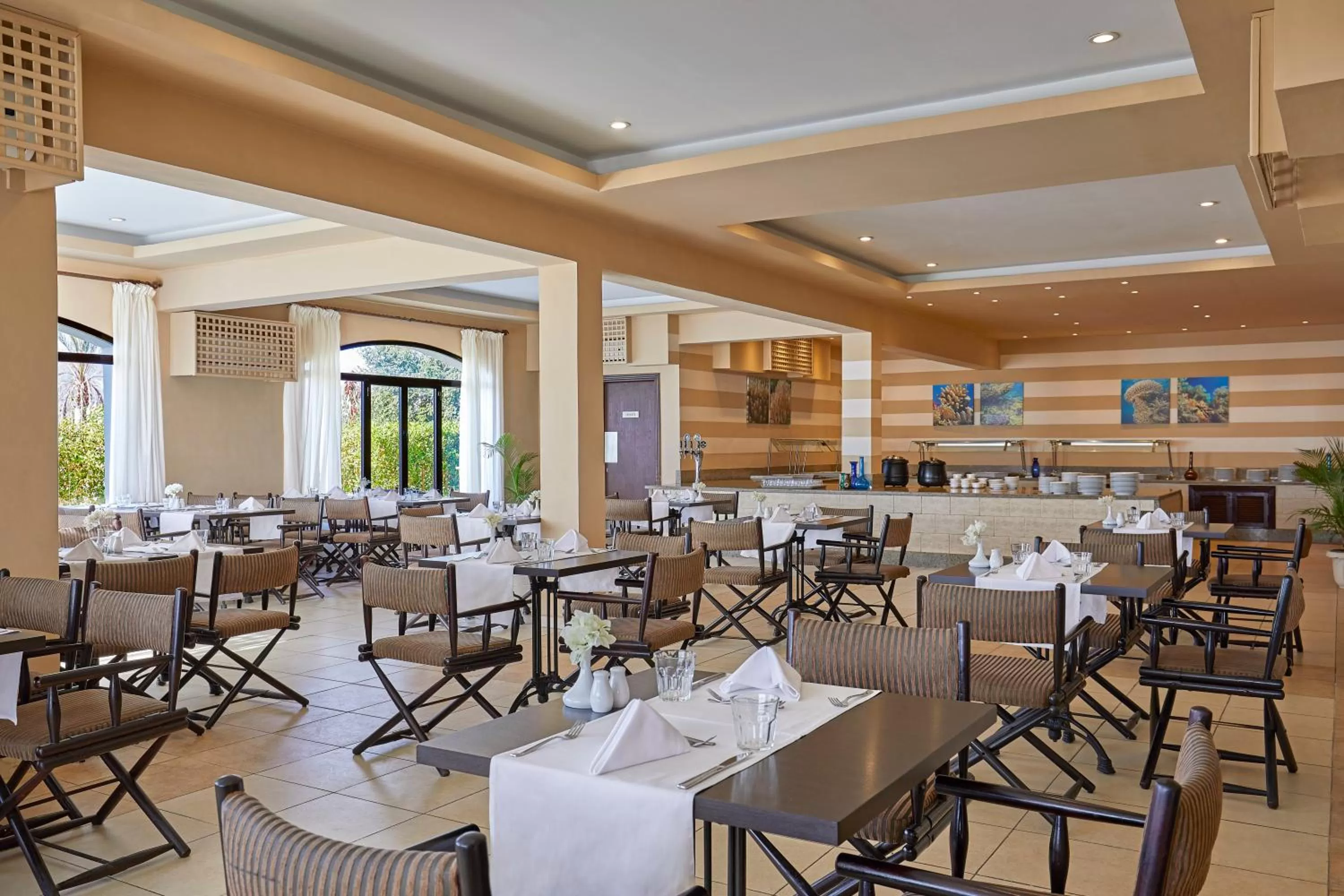Restaurant/places to eat in JAZ Neo Naama Bay