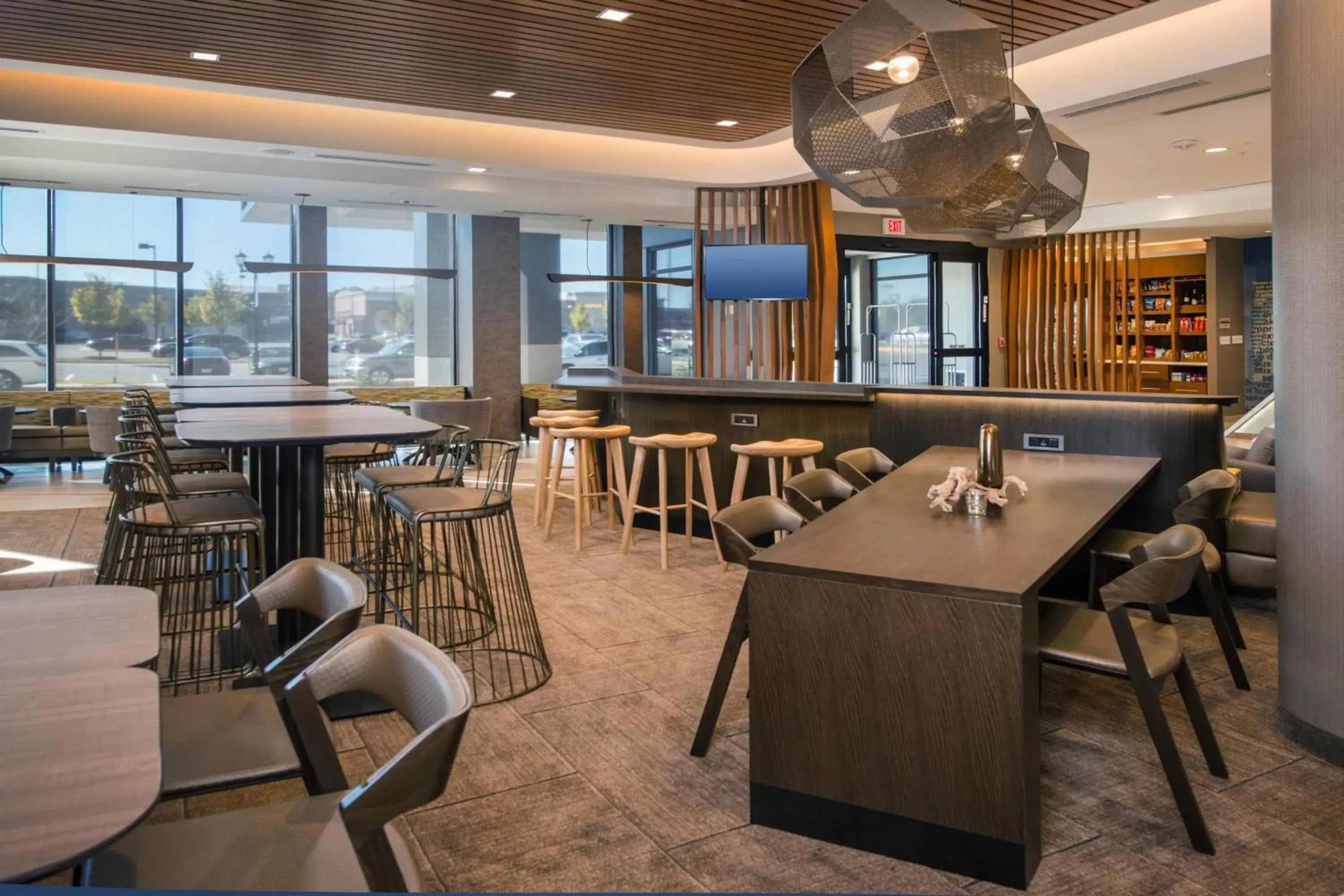 Lobby or reception, Restaurant/Places to Eat in SpringHill Suites by Marriott Gainesville Haymarket