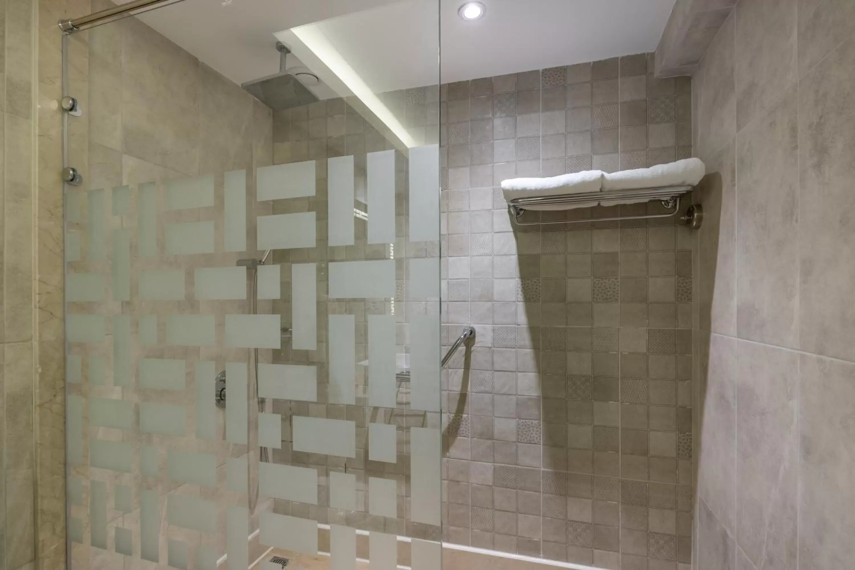 Shower, Bathroom in Hurghada Long Beach Resort