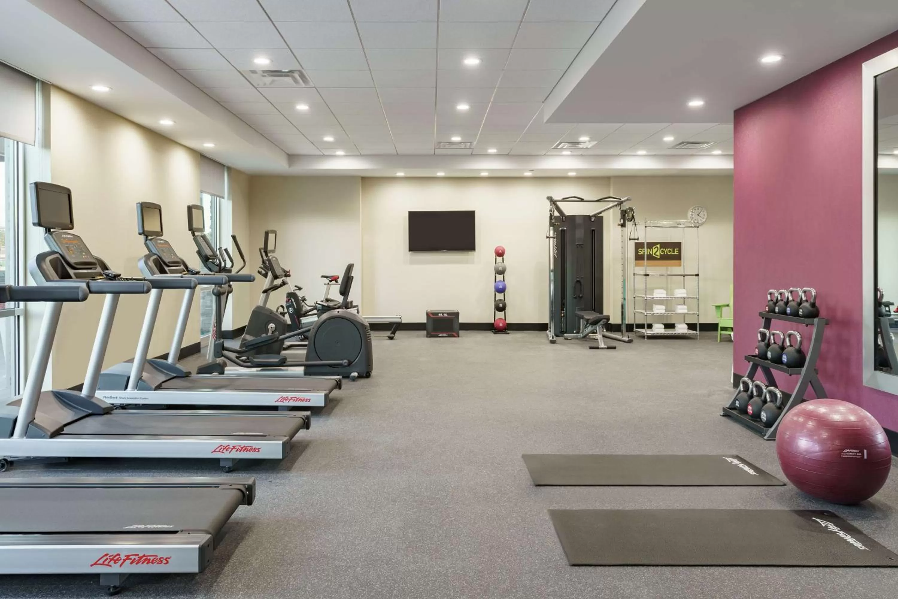 Fitness centre/facilities in Home2 Suites By Hilton Norfolk Airport