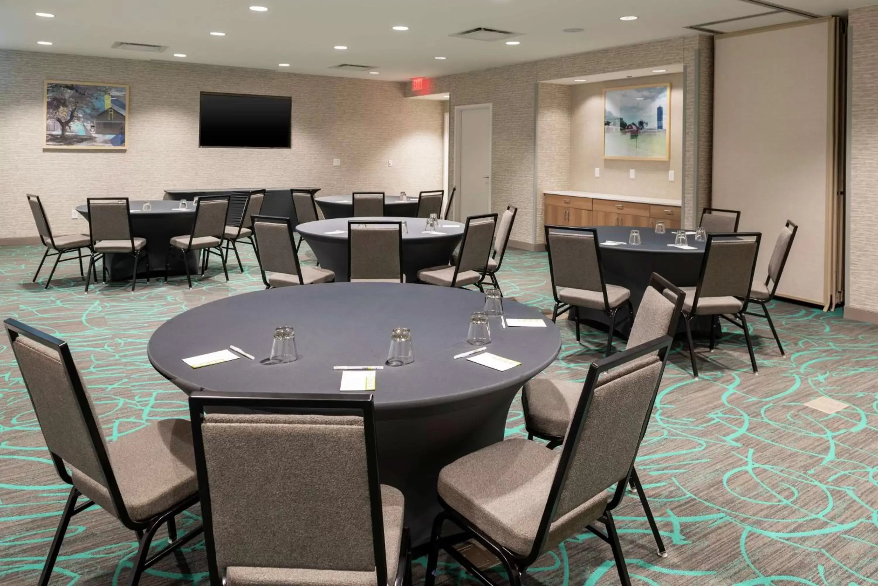 Meeting/conference room in Home2 Suites By Hilton Appleton, Wi