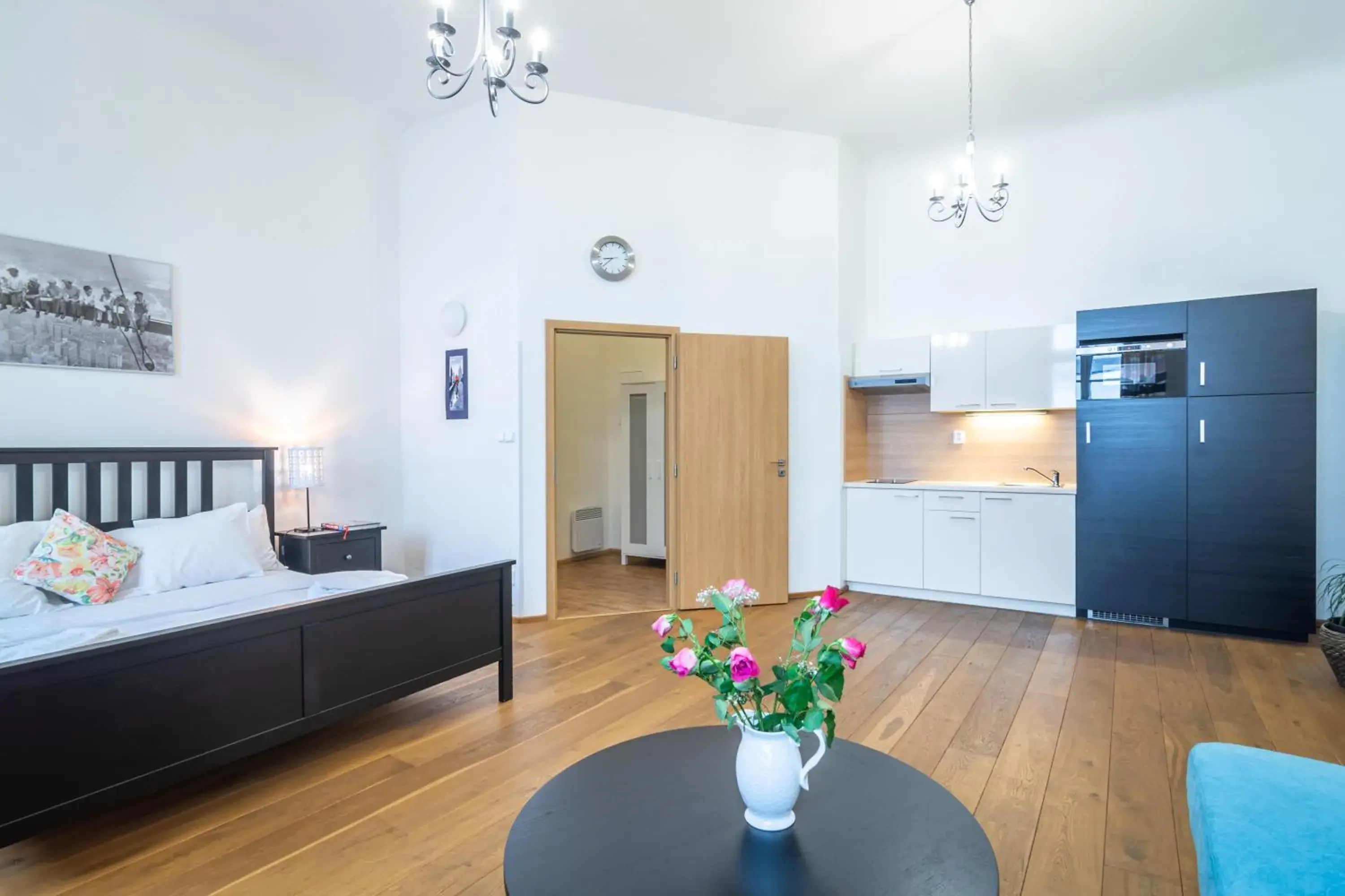 Kitchen or kitchenette, Dining Area in Royal Road Residence