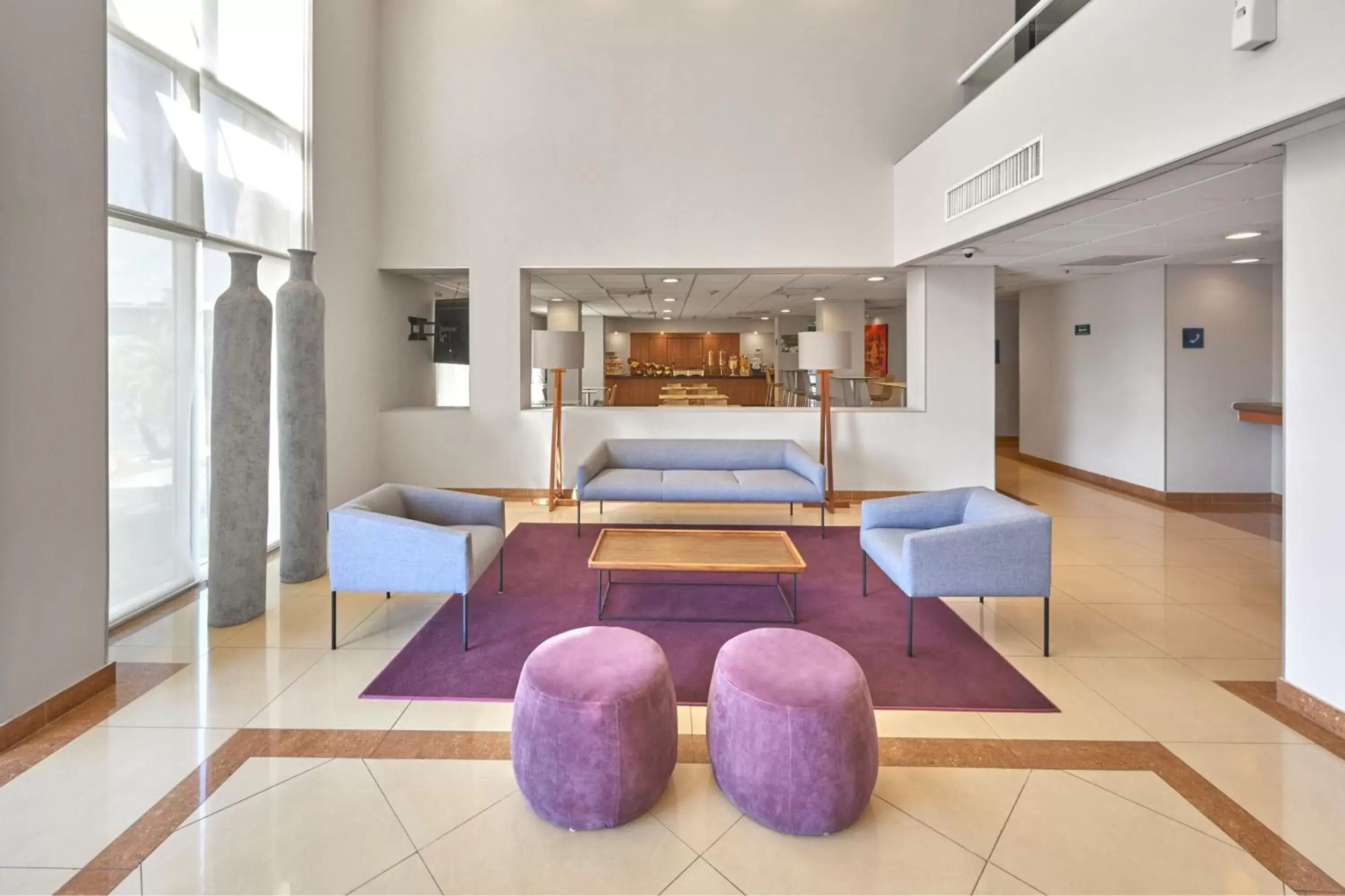 Lobby or reception in City Express by Marriott Celaya Parque