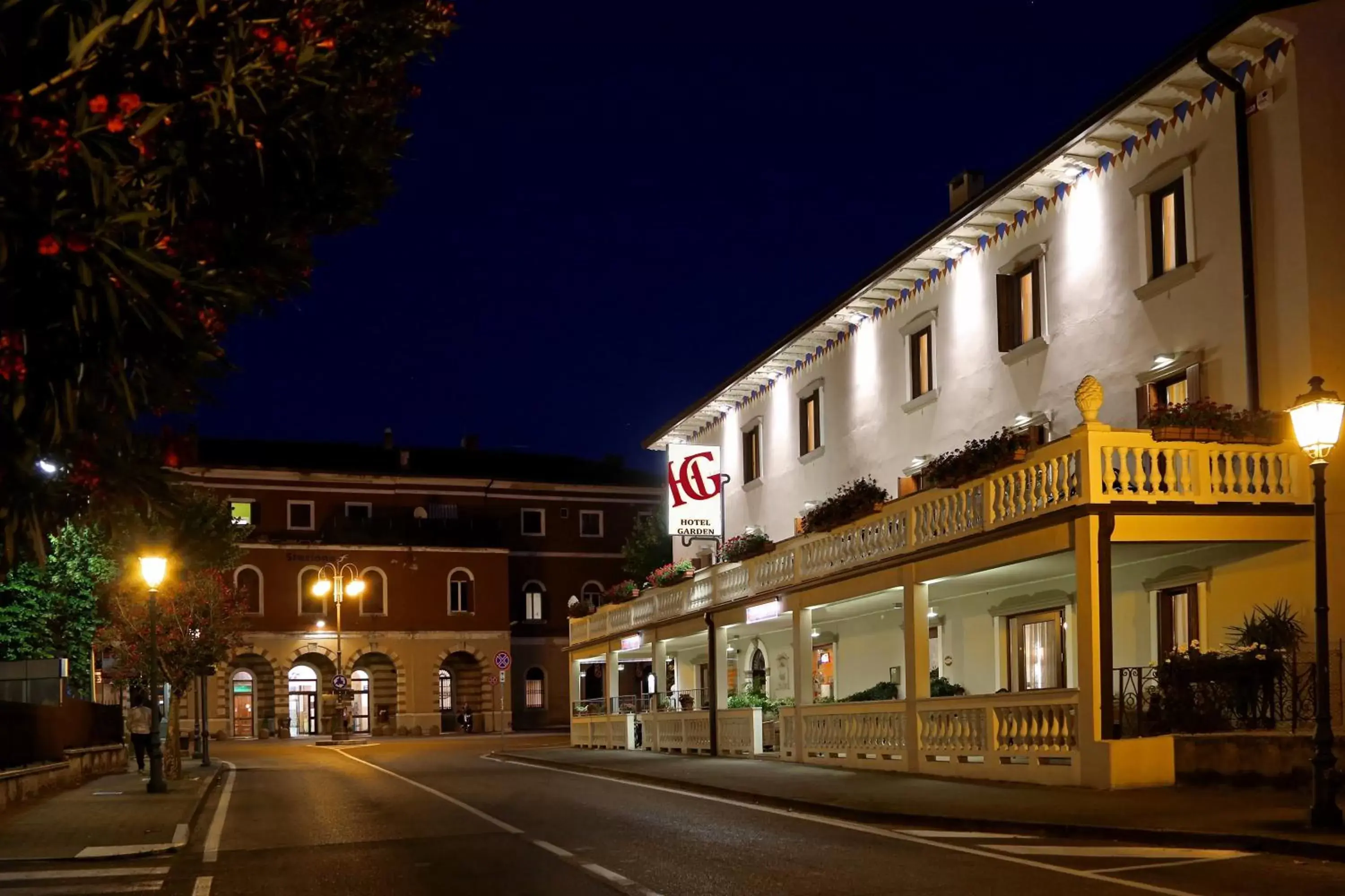 Facade/entrance, Property Building in Hotel Garden