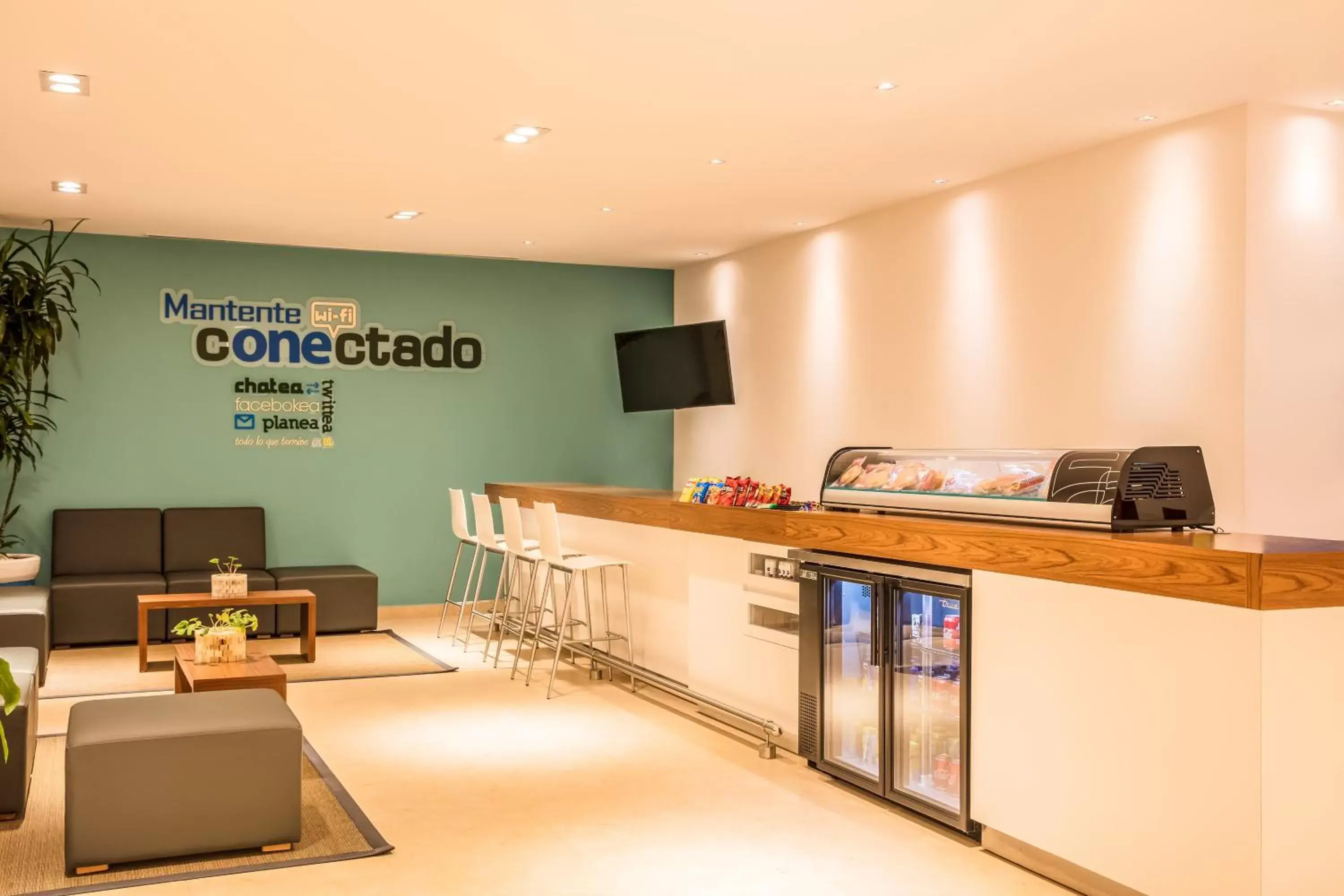 Restaurant/places to eat in One Puebla Serdan Restaurant/places to eat in One Puebla Serdan