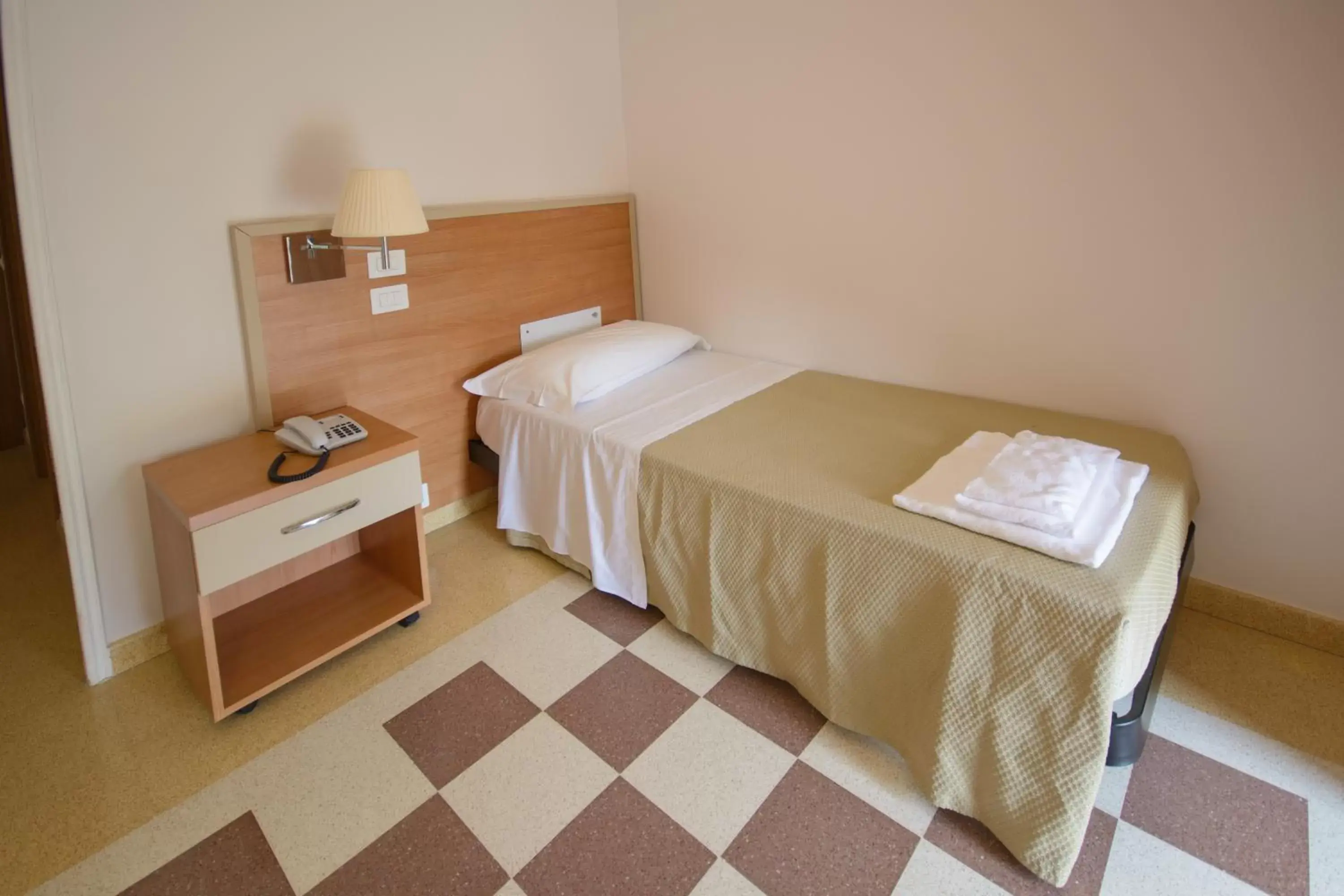 Bedroom, Bed in Domus Stella Maris - Casa per Ferie