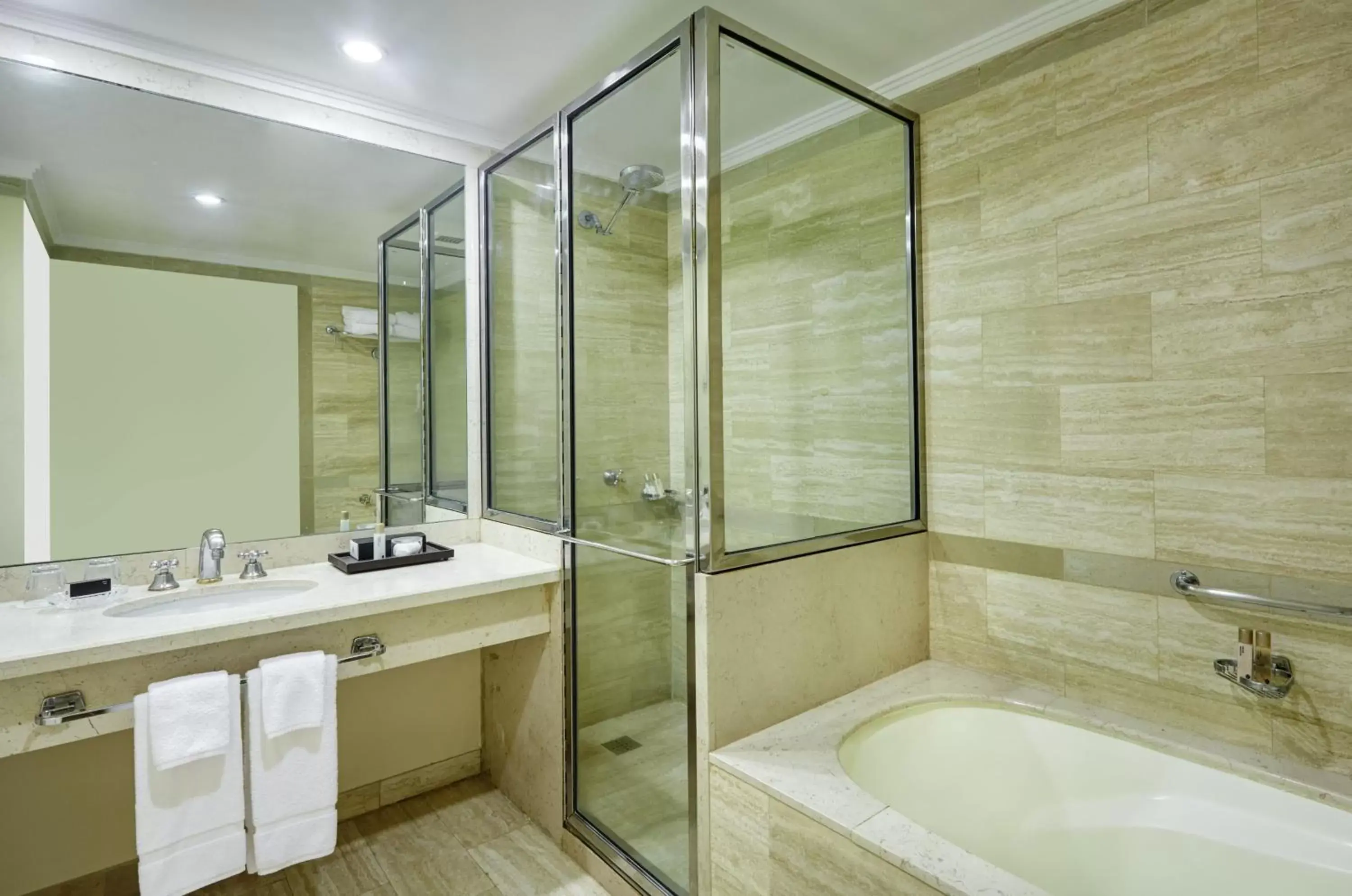 Bathroom in InterContinental Buenos Aires, an IHG Hotel