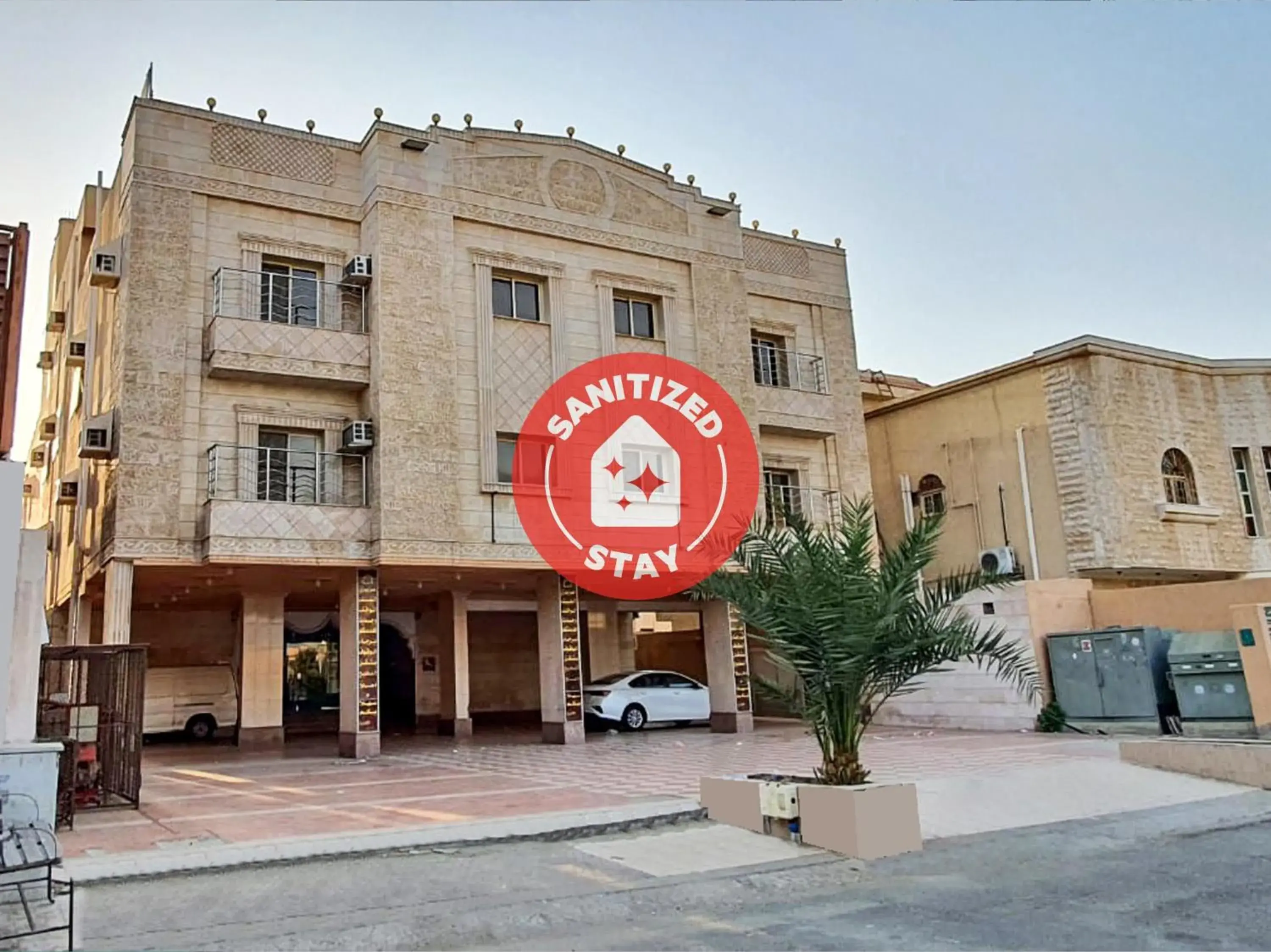 Facade/entrance, Property Building in OYO 589 Lavina House Facade/entrance, Property Building in OYO 589 Lavina House