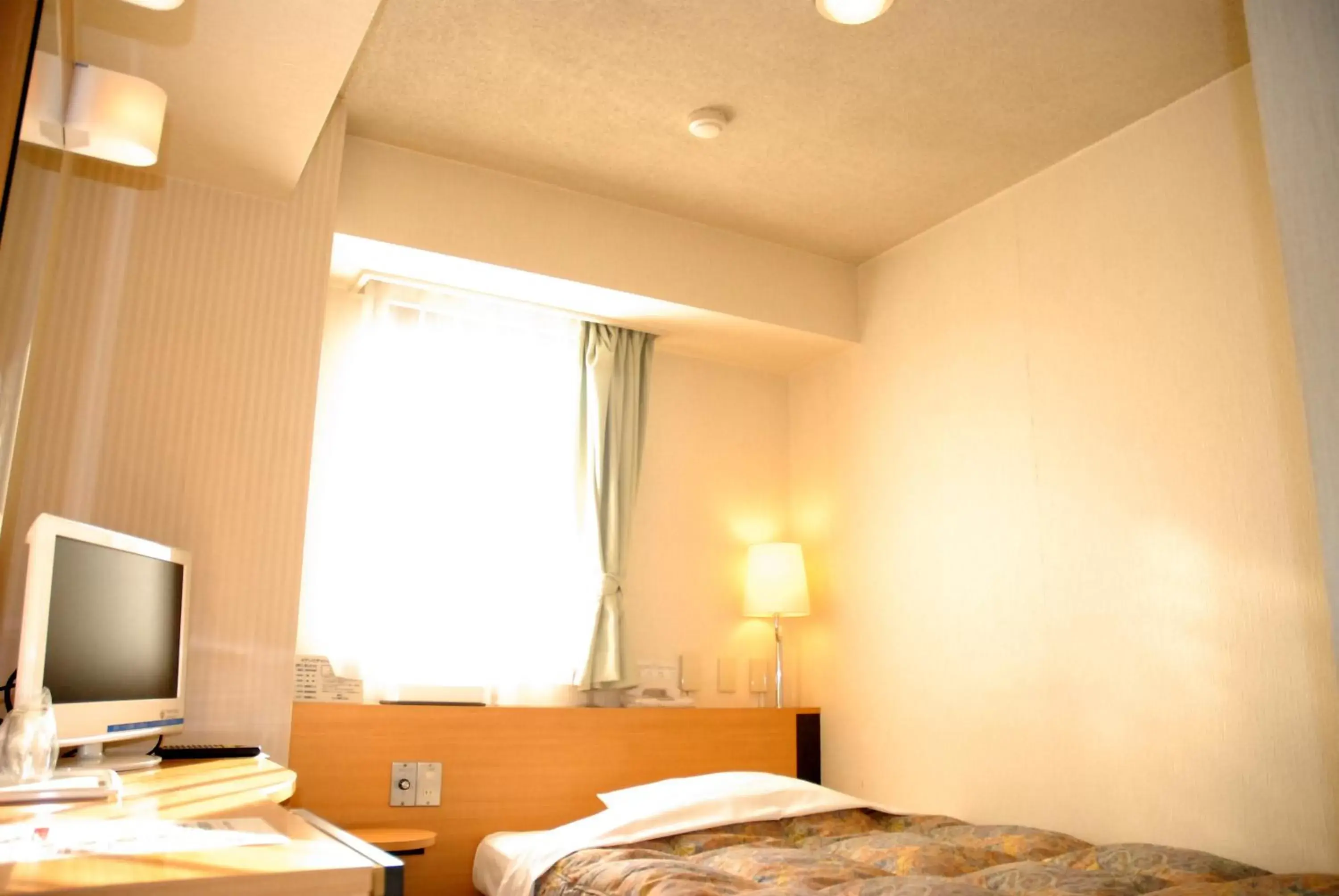 Day, Bed in Hotel Kamoike Plaza