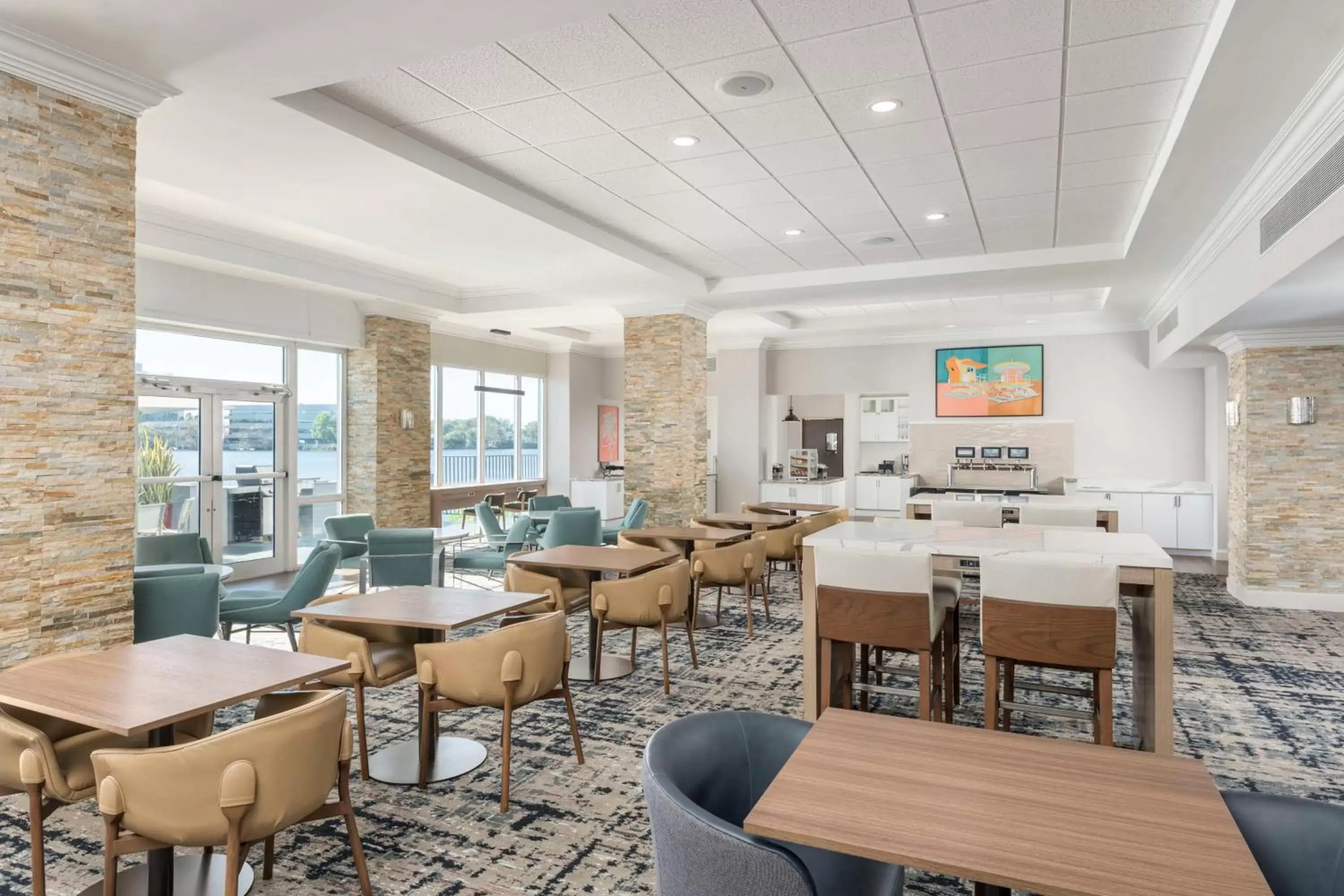 Lobby or reception, Lounge/Bar in Homewood Suites Miami Airport/Blue Lagoon