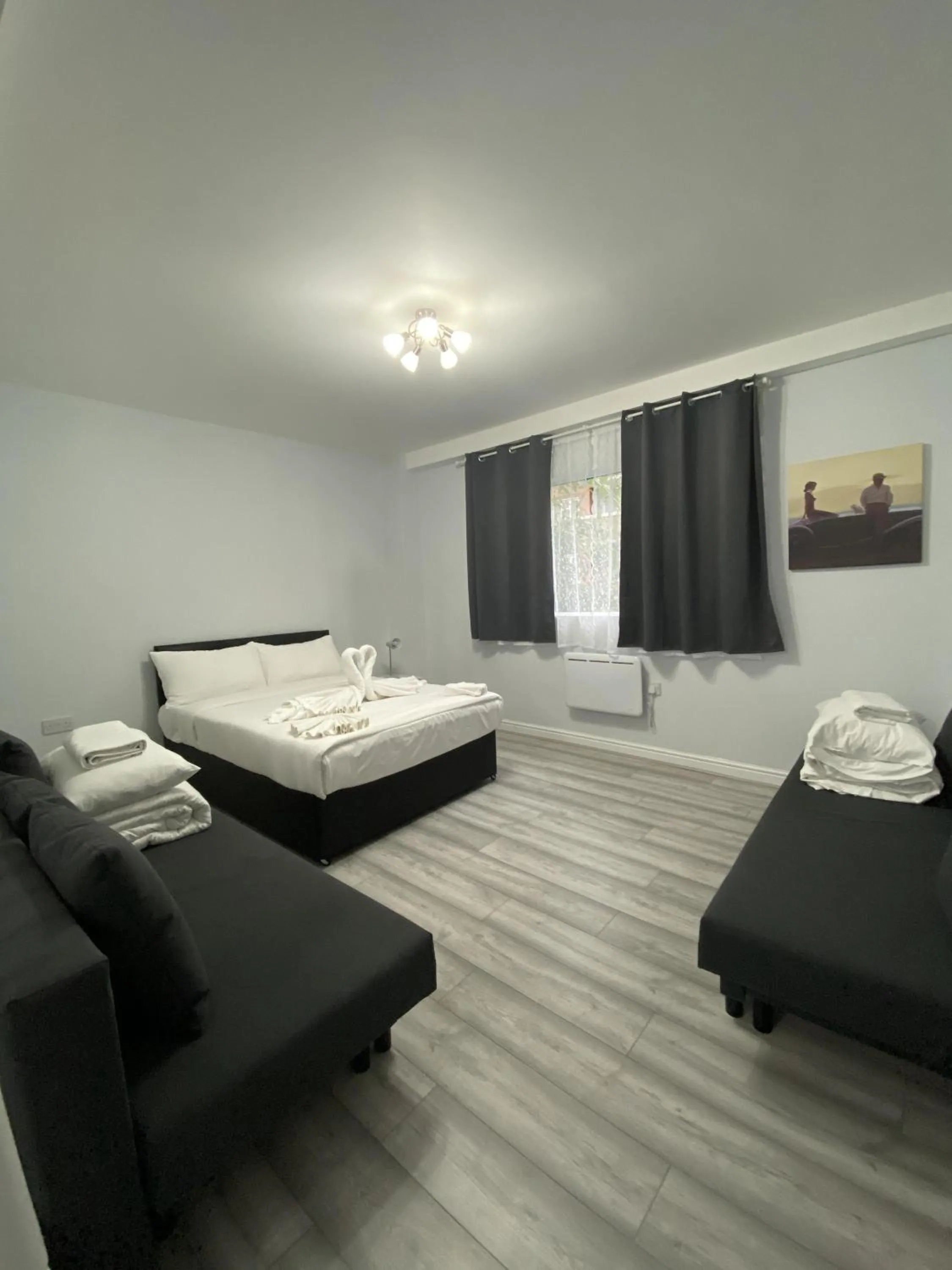 Other, Bed in Comfortable - Cosy - Budget Studios in City Center