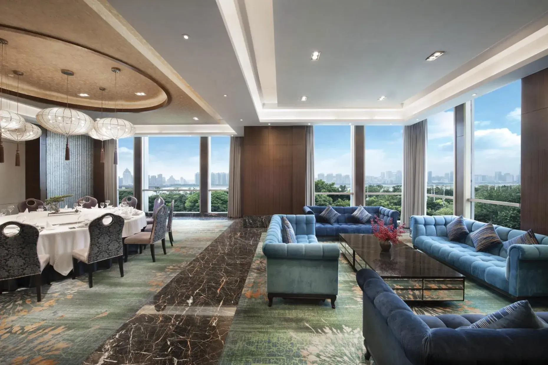 Restaurant/places to eat in Crowne Plaza Nanchang Riverside, an IHG Hotel Restaurant/places to eat in Crowne Plaza Nanchang Riverside, an IHG Hotel