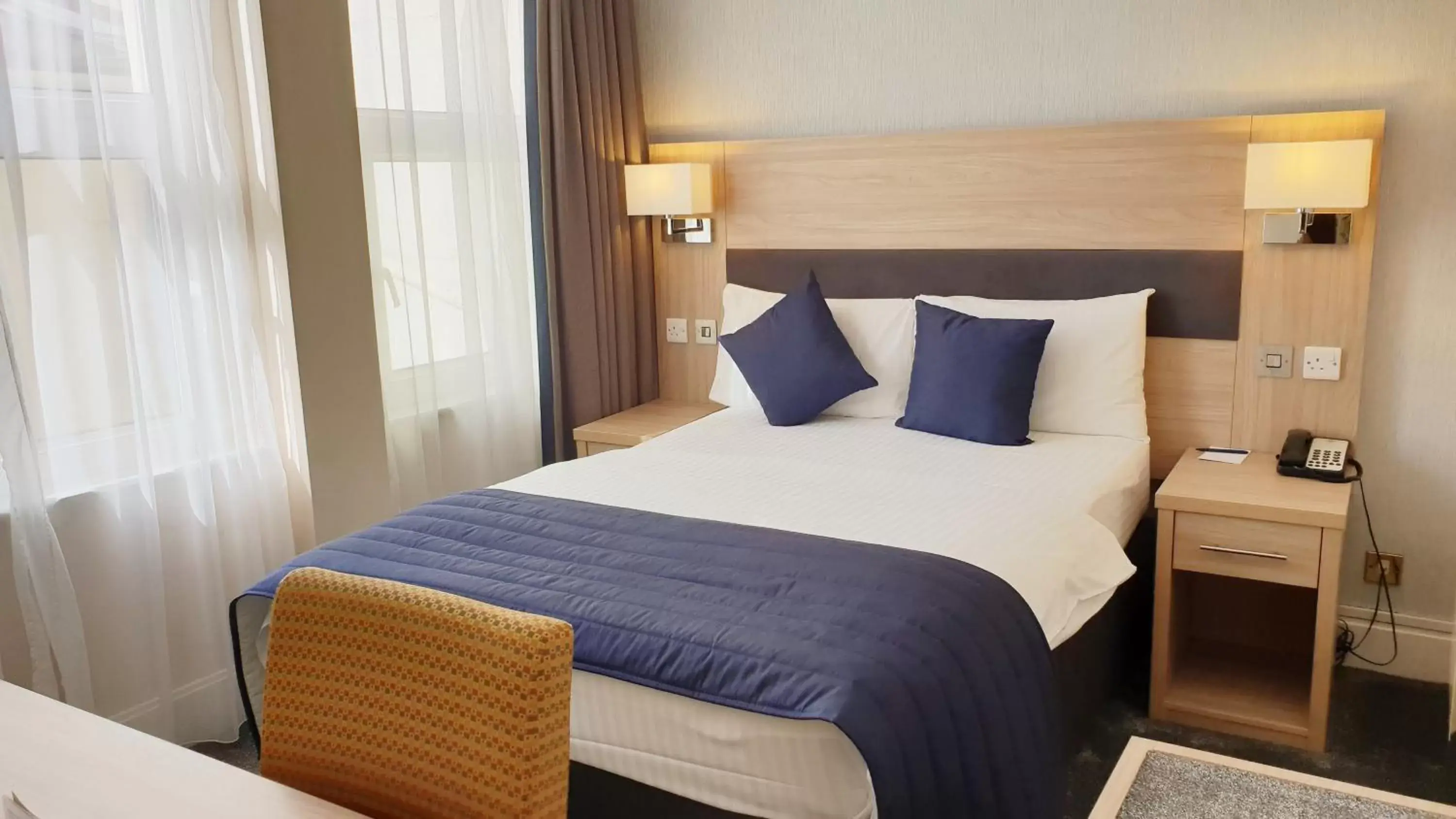 Double Room in The Empress Hotel Double Room in The Empress Hotel