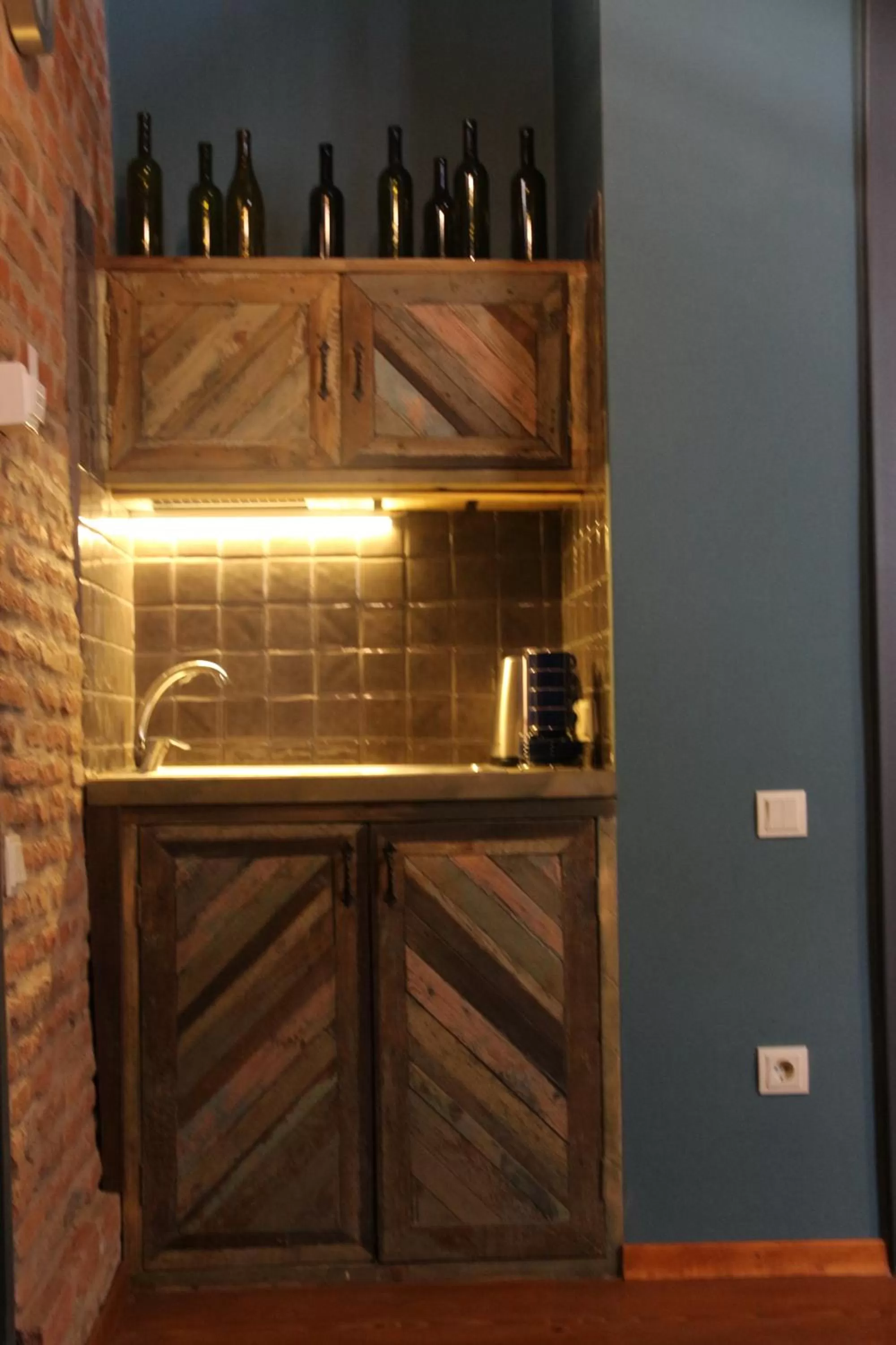 Kitchen or kitchenette in 3 Heritage Rooms