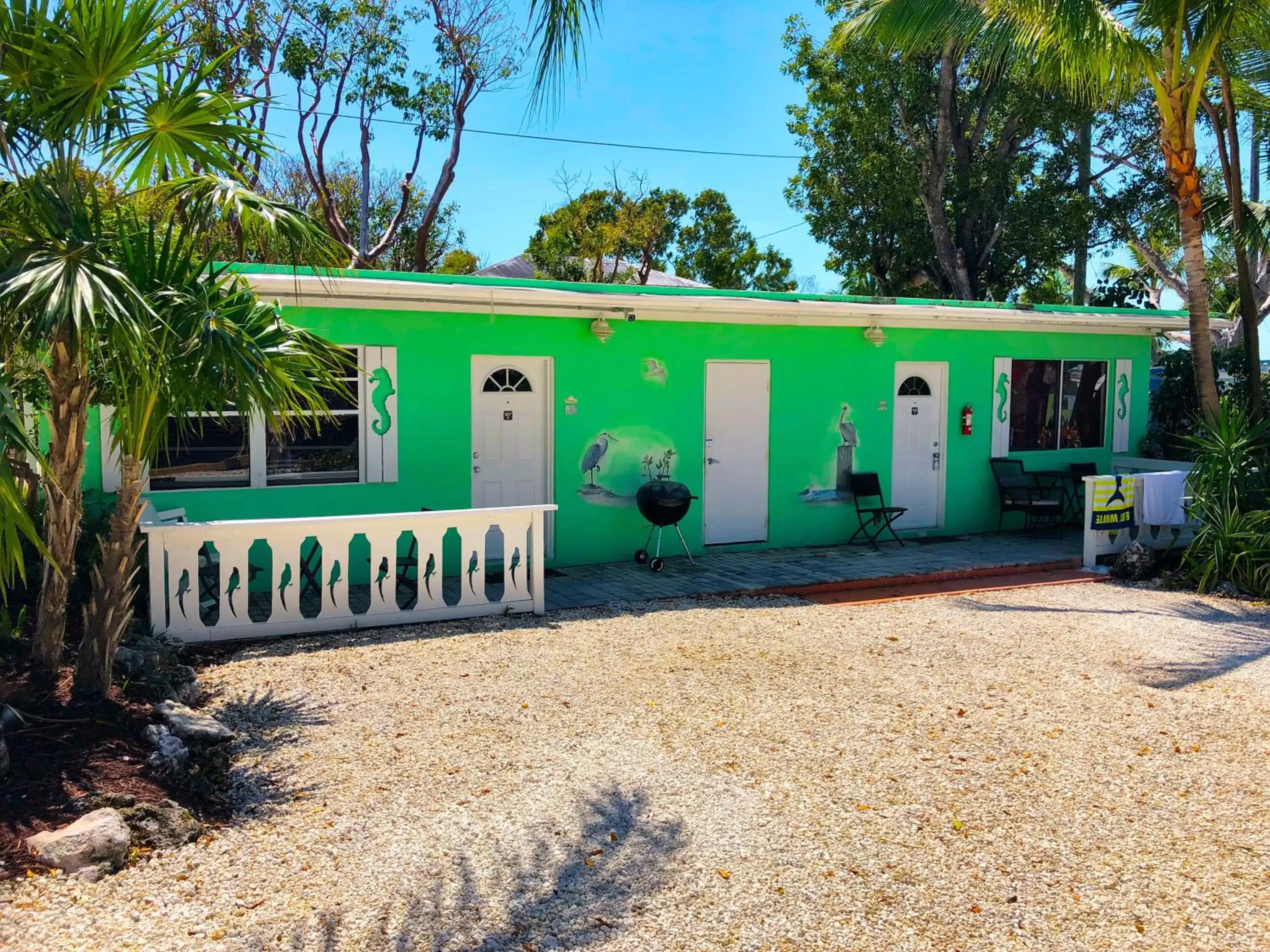 Property Building in The Pelican Key Largo Cottages