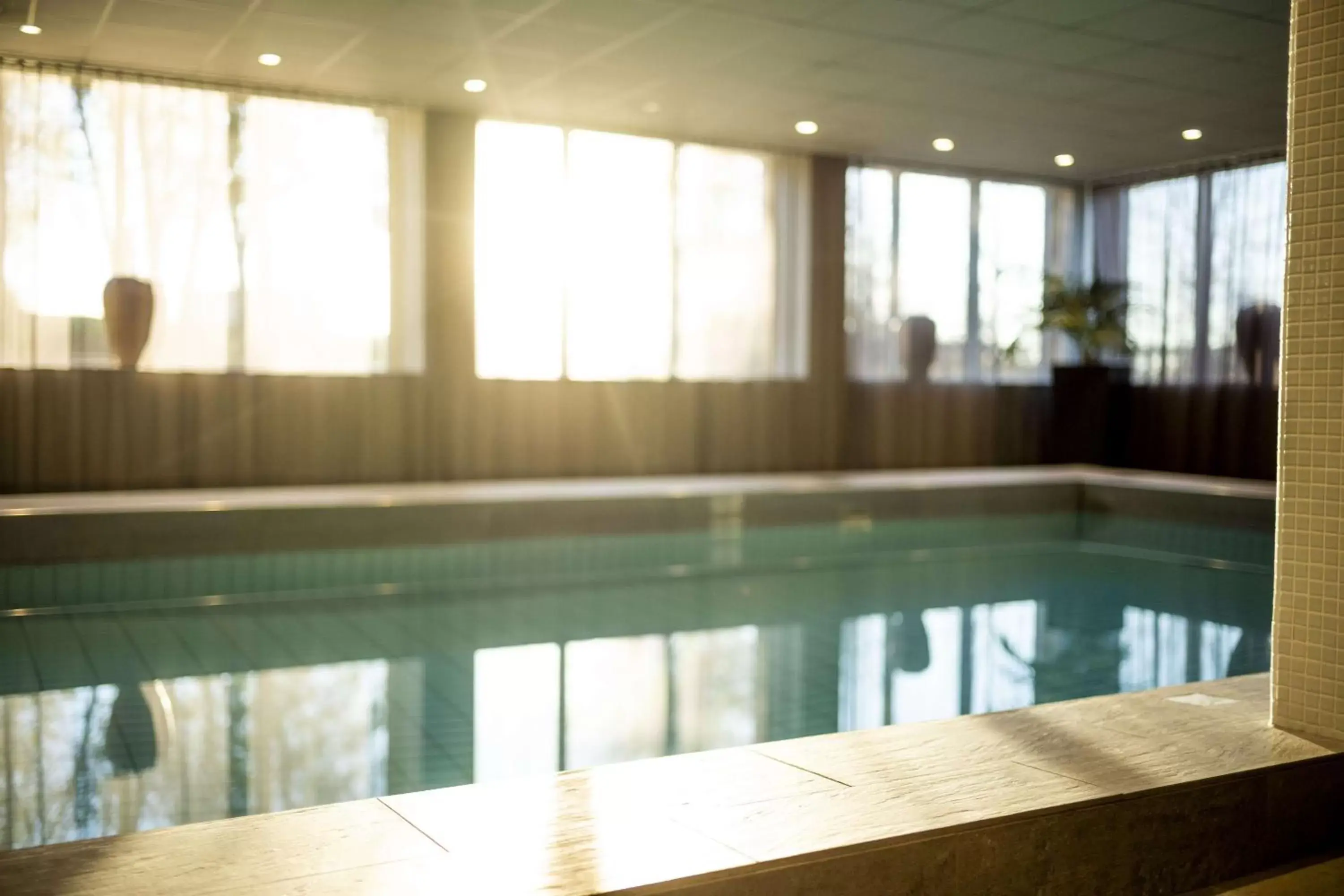 Pool view, Swimming Pool in Radisson Blu Arlandia Hotel, Stockholm-Arlanda