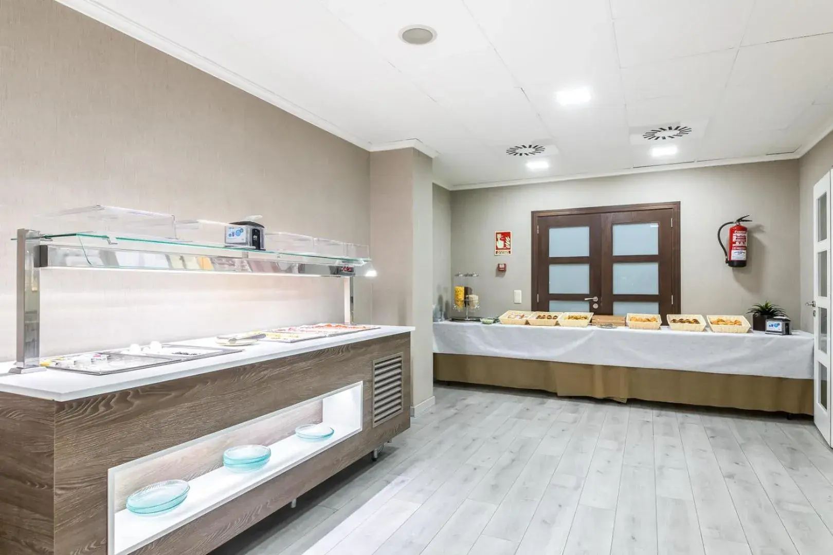 Buffet breakfast in Sweet Hotel Renasa Buffet breakfast in Sweet Hotel Renasa