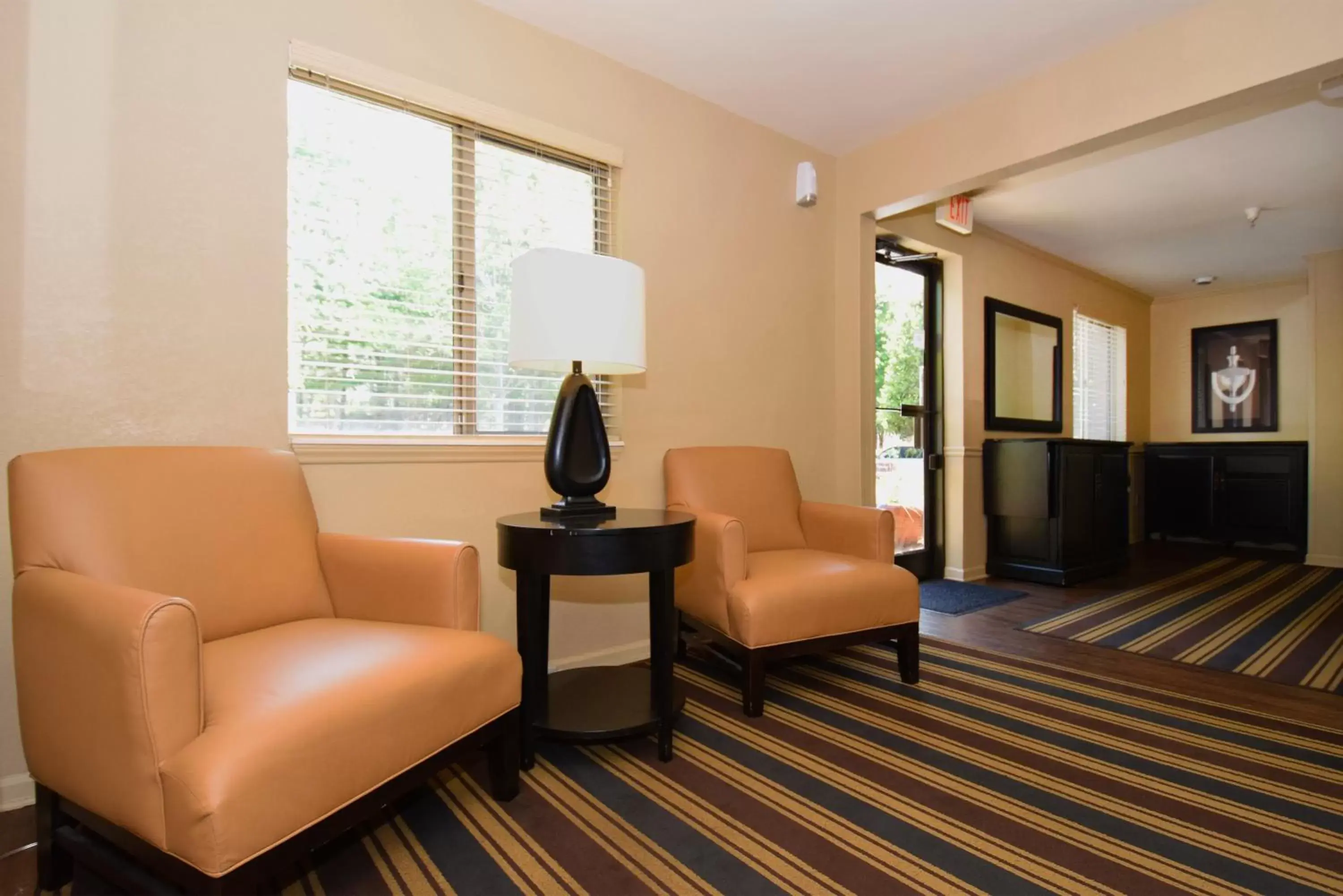 Lobby or reception, Seating Area in Extended Stay America Suites - St Louis - Westport - Craig Road