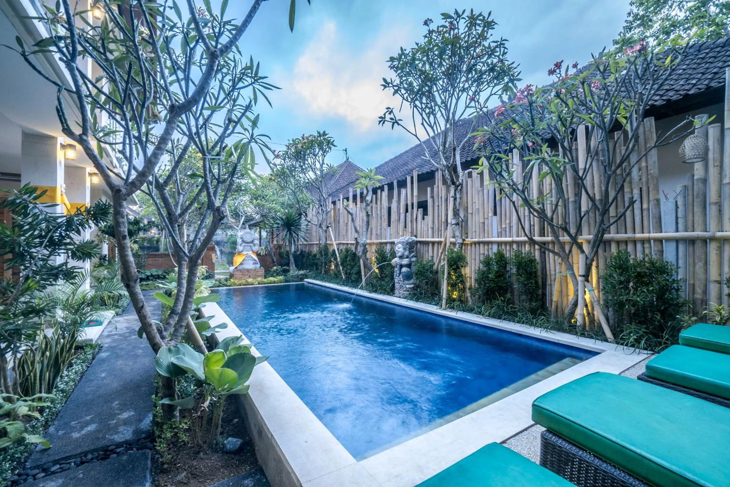 Swimming pool in Ubud Tropical Garden 2