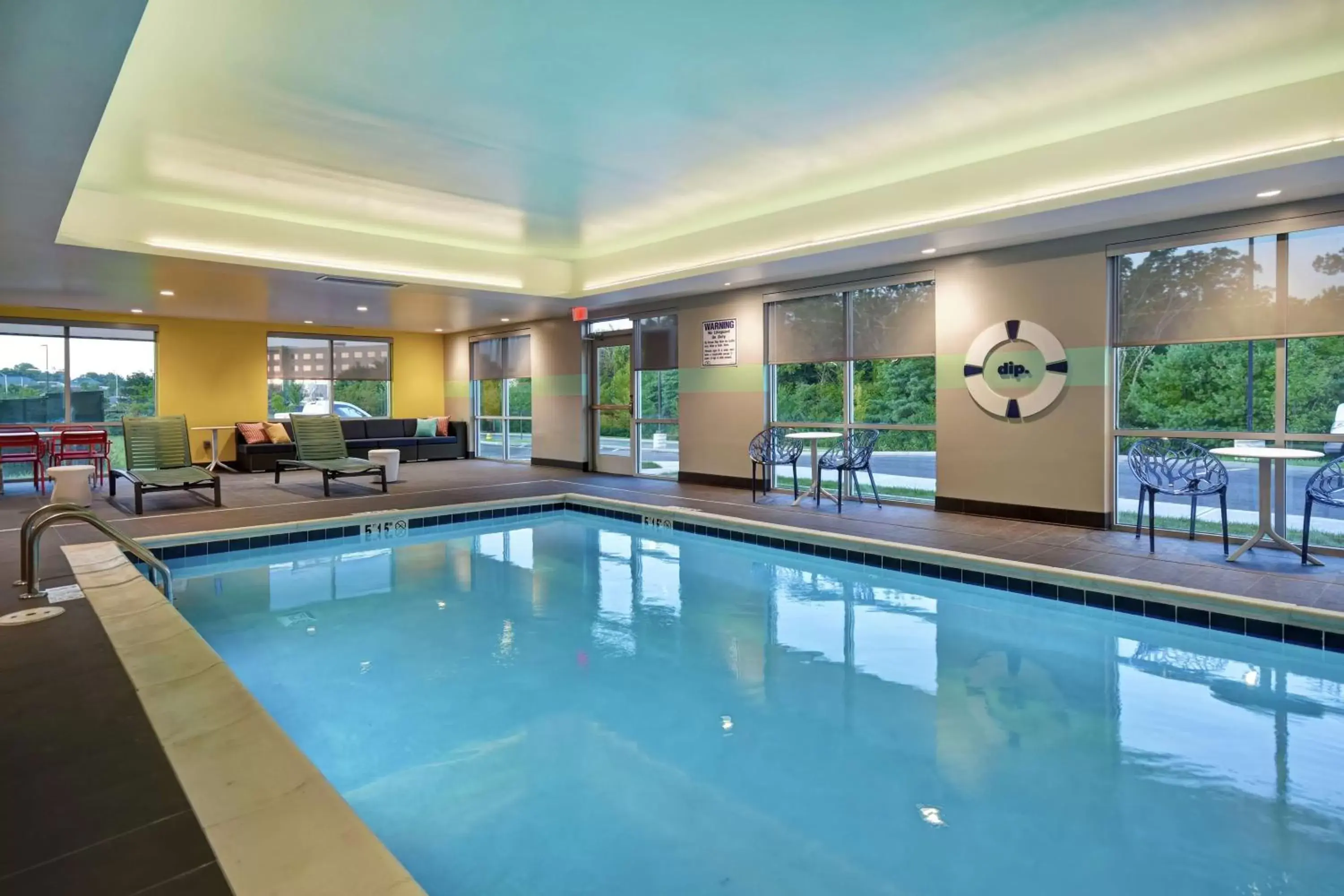 Pool view in Tru By Hilton Cincinnati Airport South Florence Pool view in Tru By Hilton Cincinnati Airport South Florence