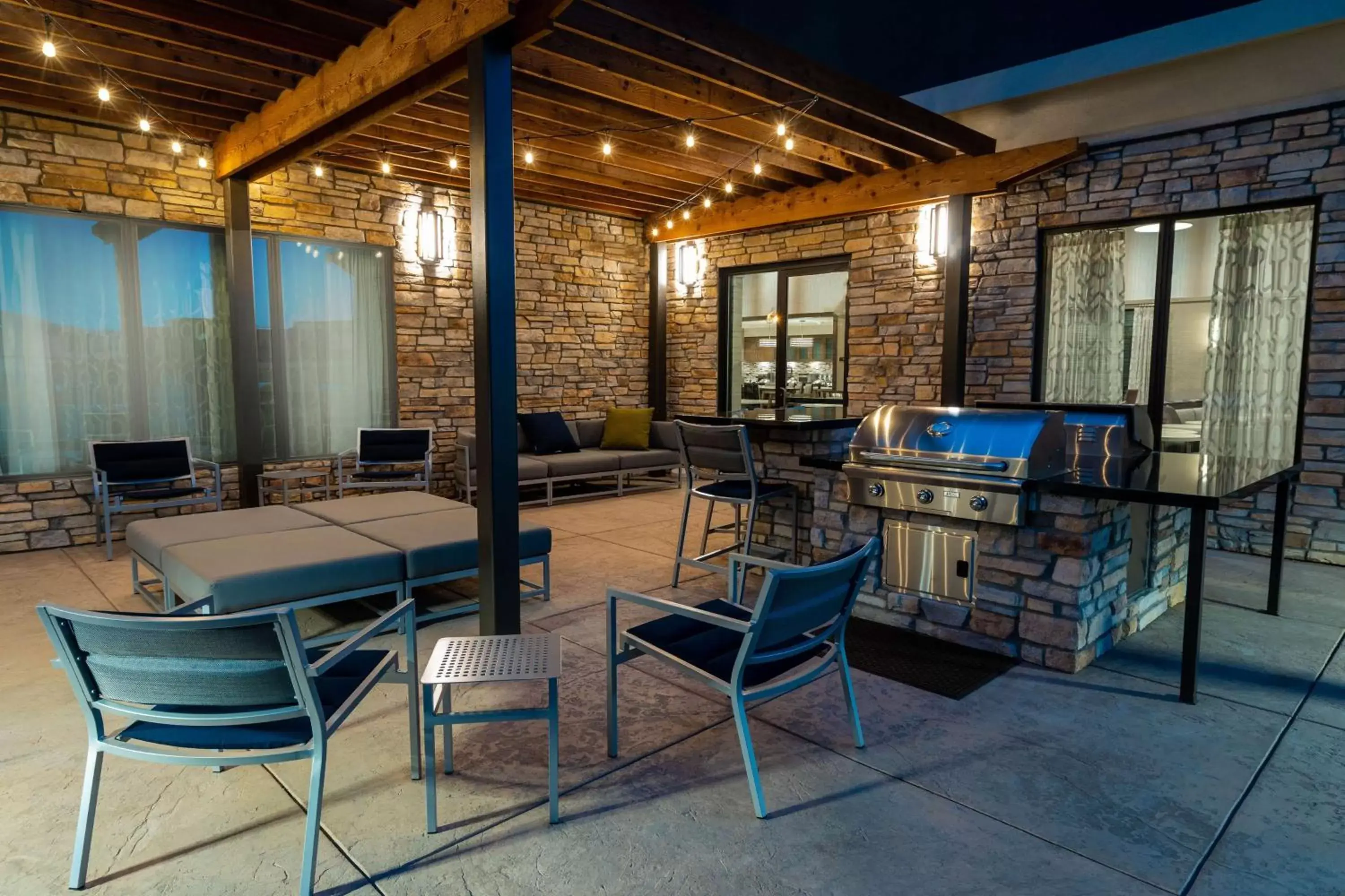 Patio, Restaurant/Places to Eat in Homewood Suites By Hilton Livermore, Ca