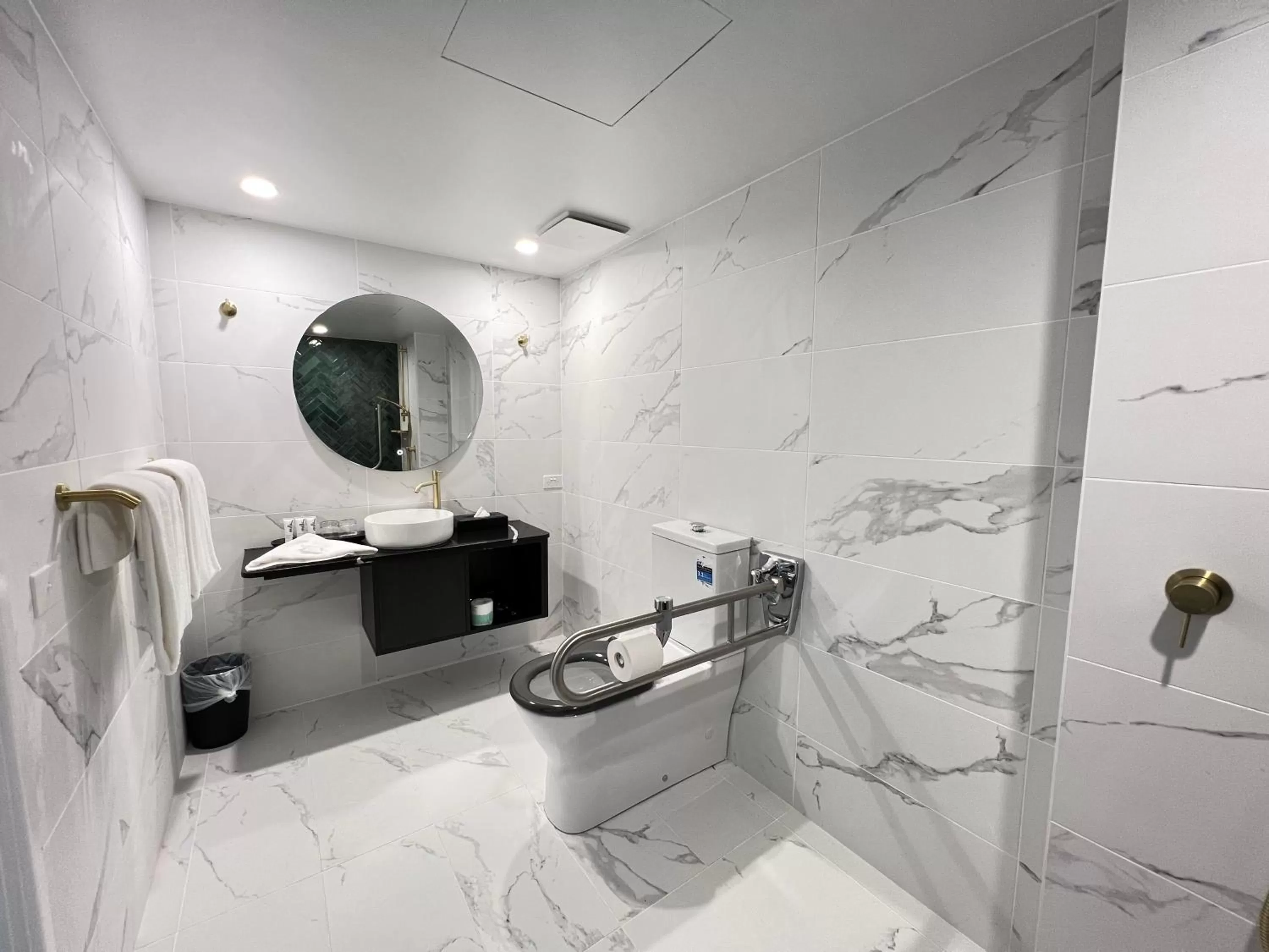 Bathroom in The Benson Hotel