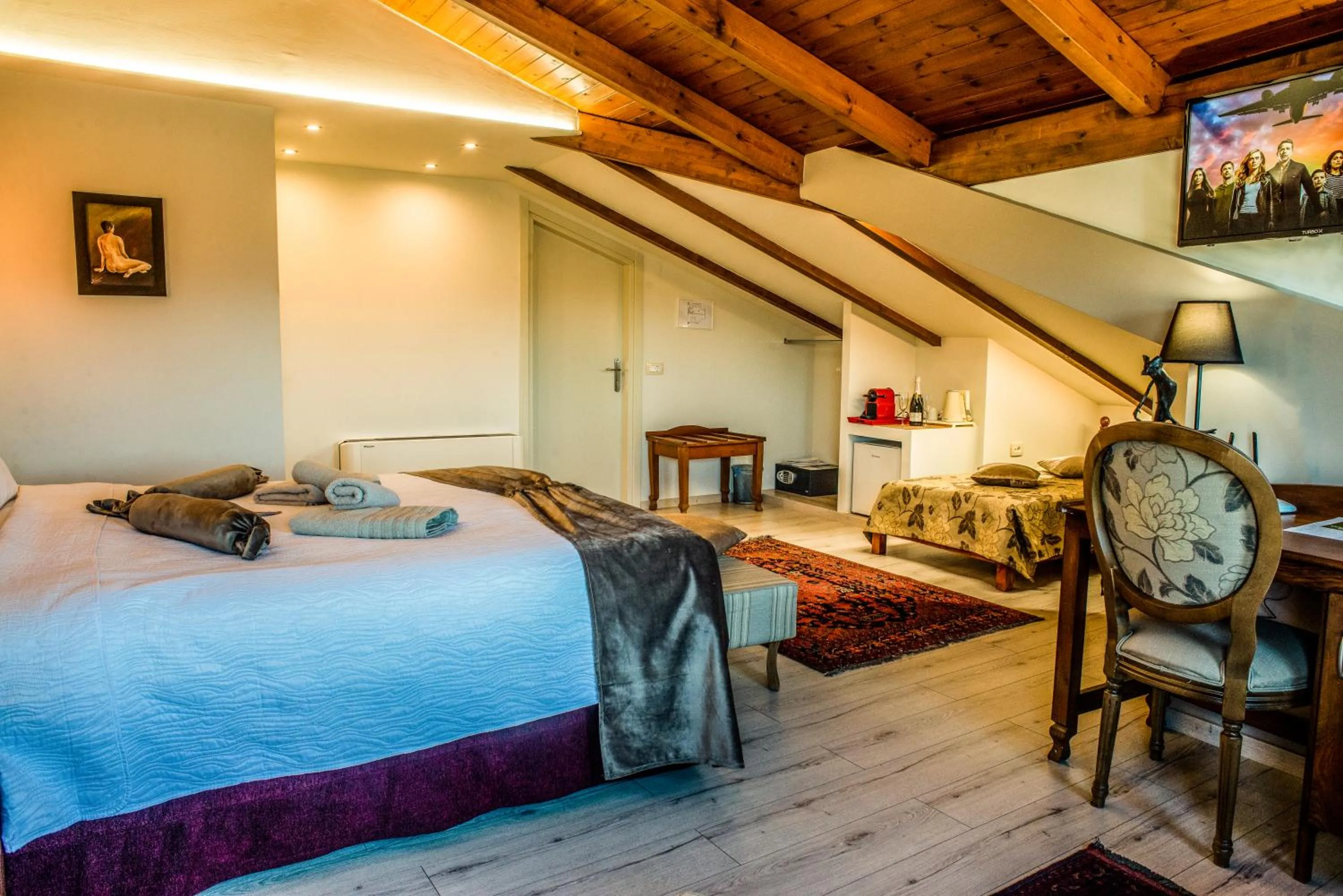 Bed in Hotel Rodovoli