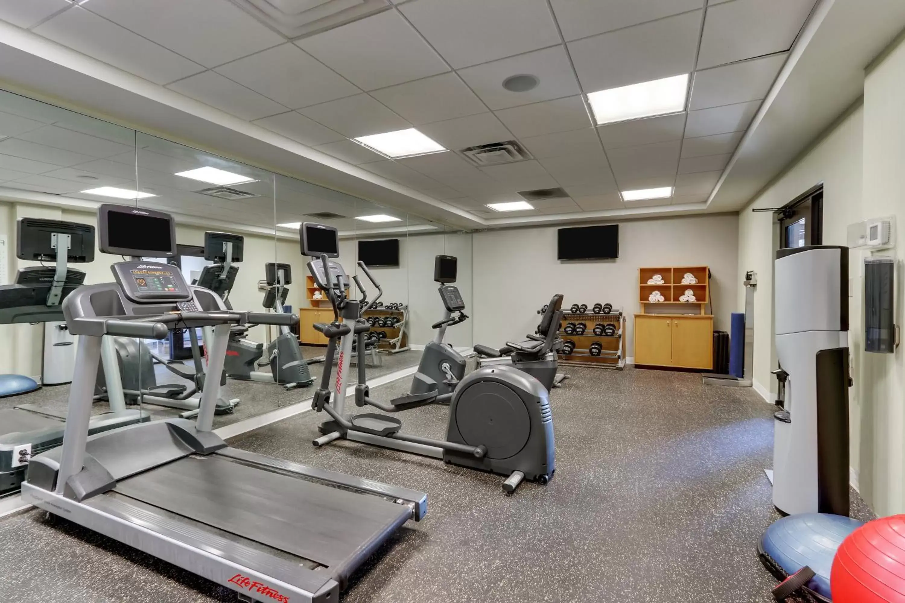 Fitness centre/facilities, Fitness Center/Facilities in Holiday Inn Franklin - Cool Springs, an IHG Hotel